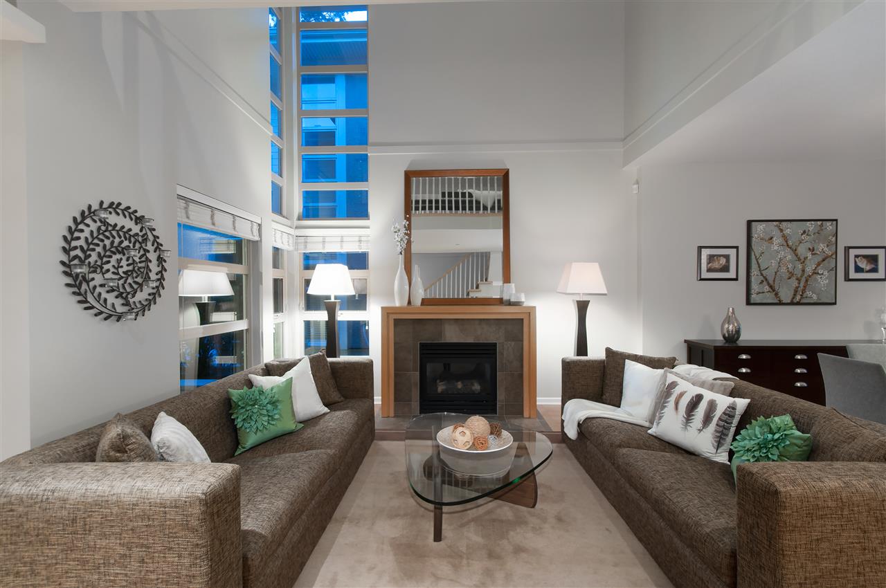 28 3750 EDGEMONT Boulevard North Vancouver