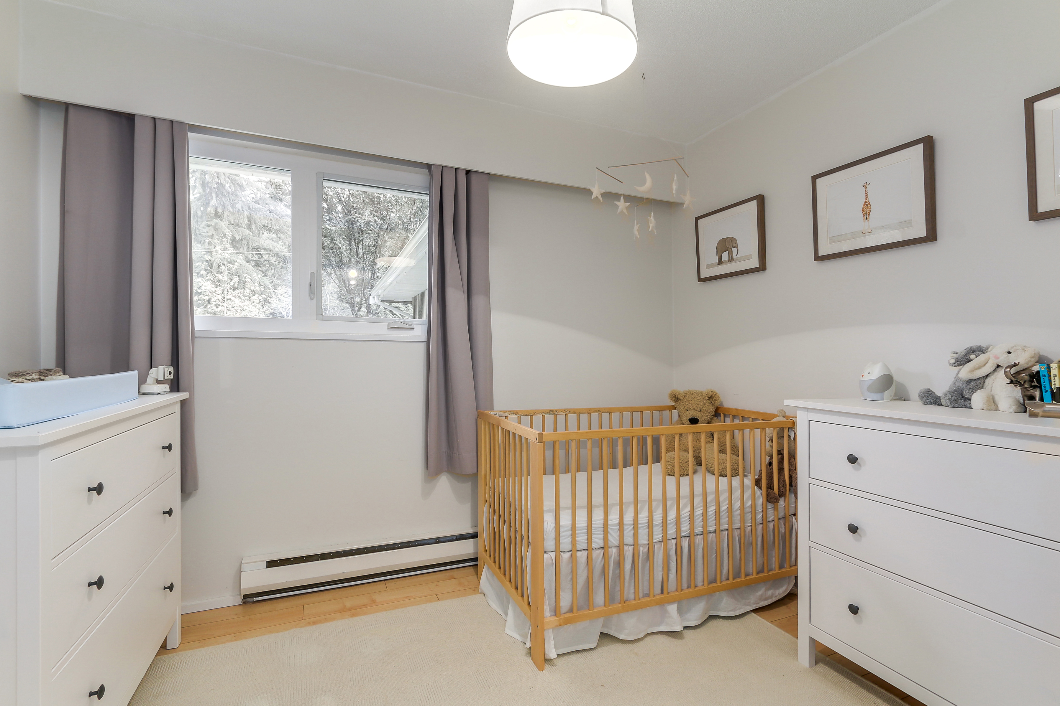 2062 Riverside Drive , North Vancouver, BC 15