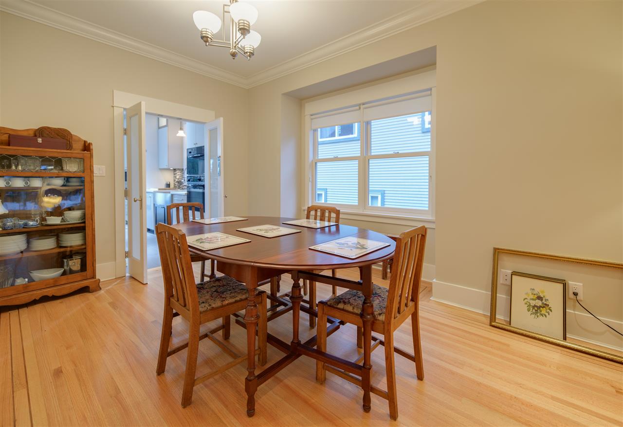 1299 FREDERICK ROAD North Vancouver 3