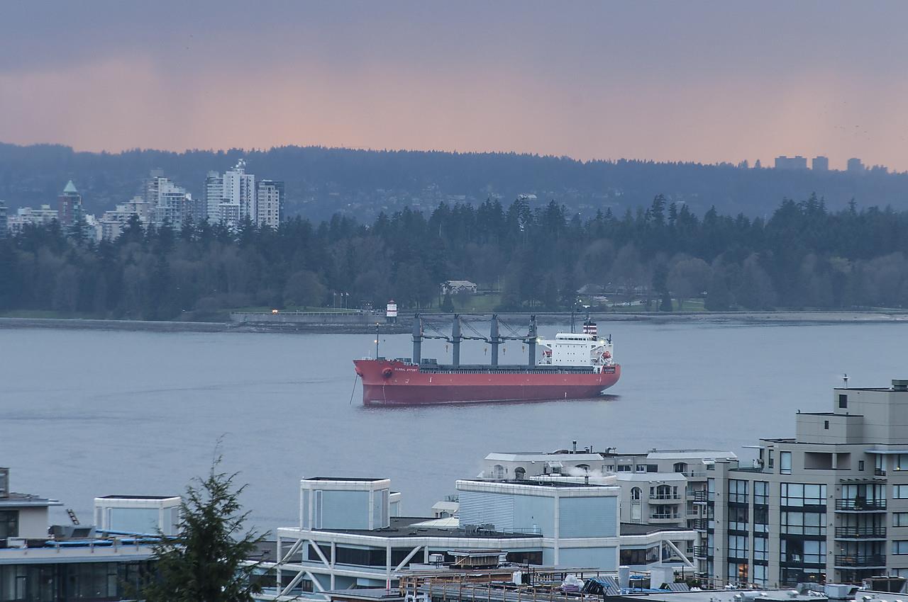 102 216 E 6TH Street North Vancouver 6