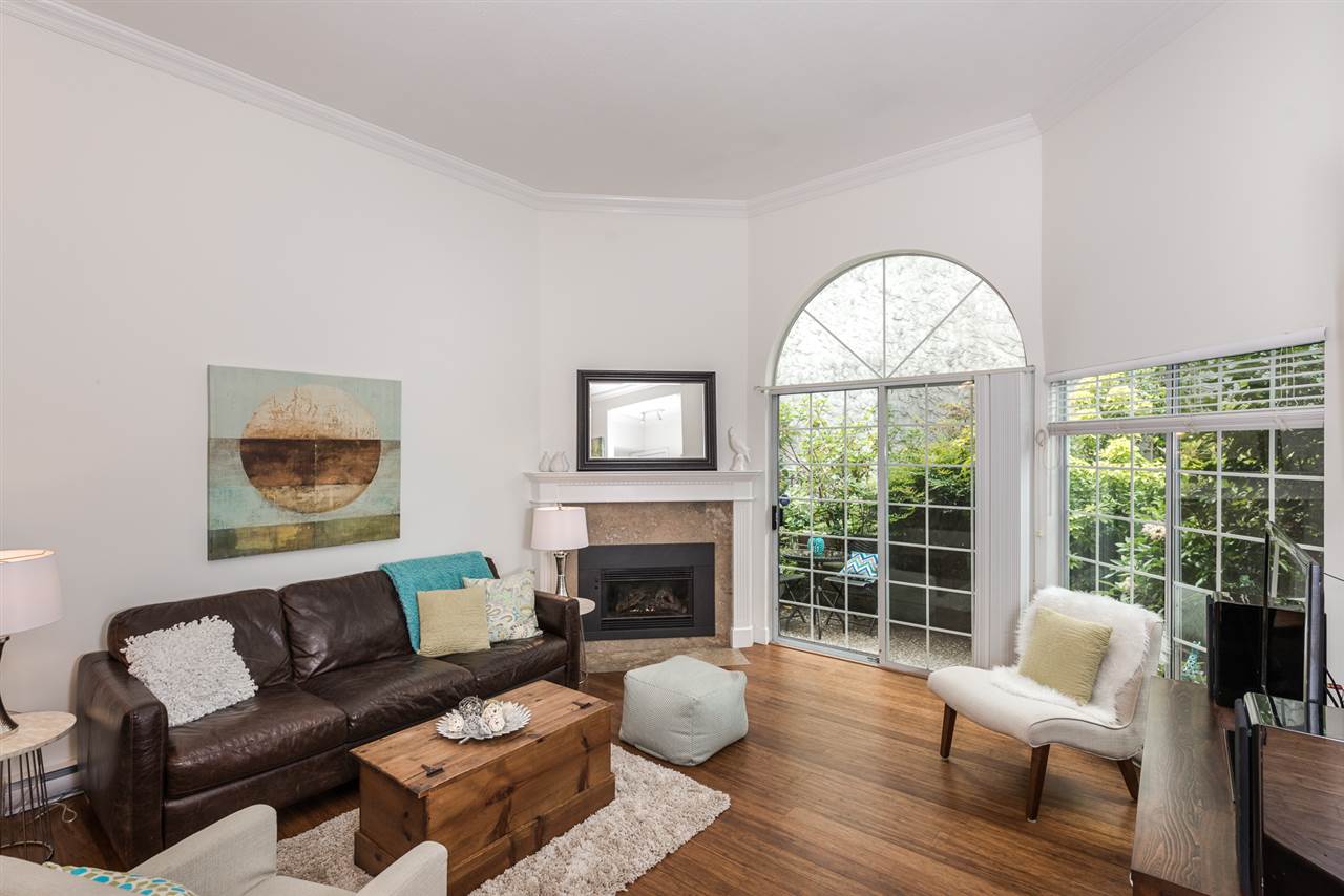 116 216 E 6TH Street North Vancouver