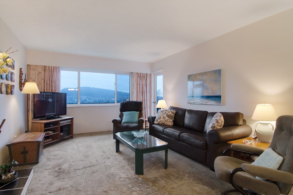 51 N SEA Avenue Burnaby 13