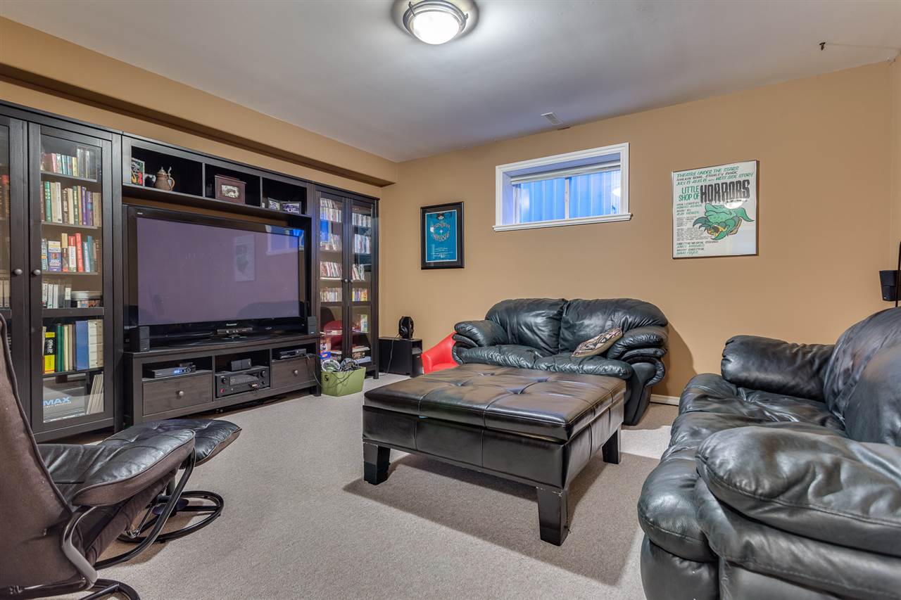 3750 ST. PAULS Avenue North Vancouver 5