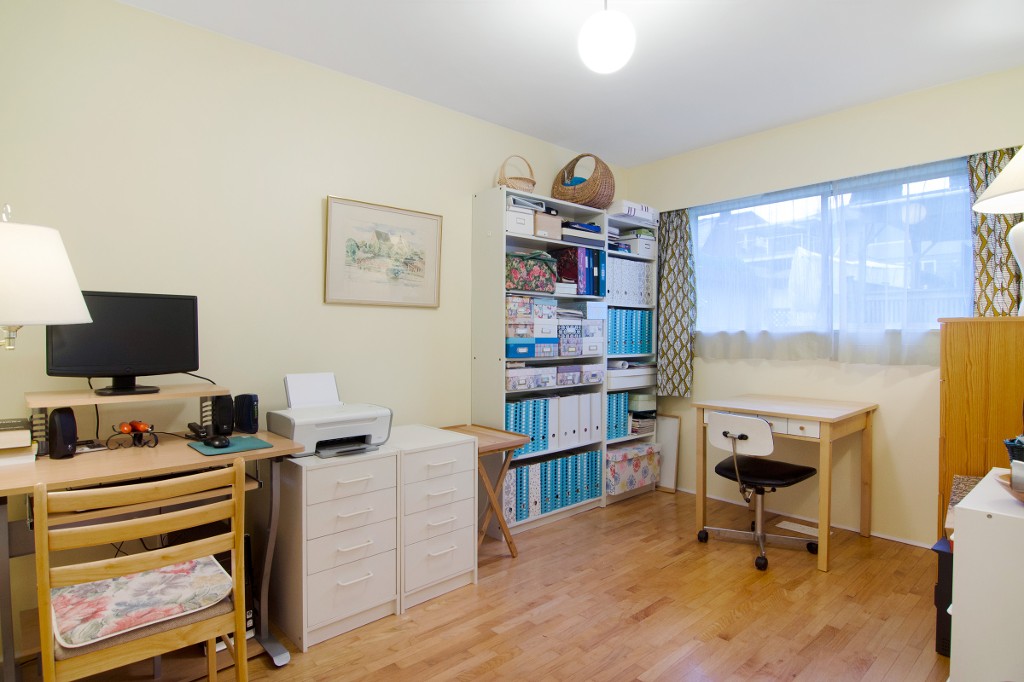 51 N SEA Avenue Burnaby 3