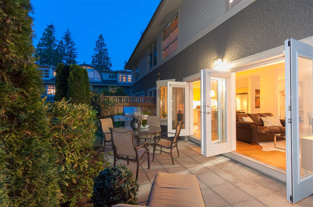 28 3750 EDGEMONT Boulevard North Vancouver 10