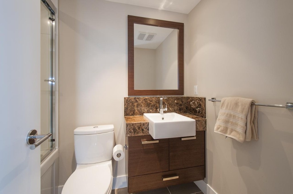 509 210 W 13th Street North Vancouver 4