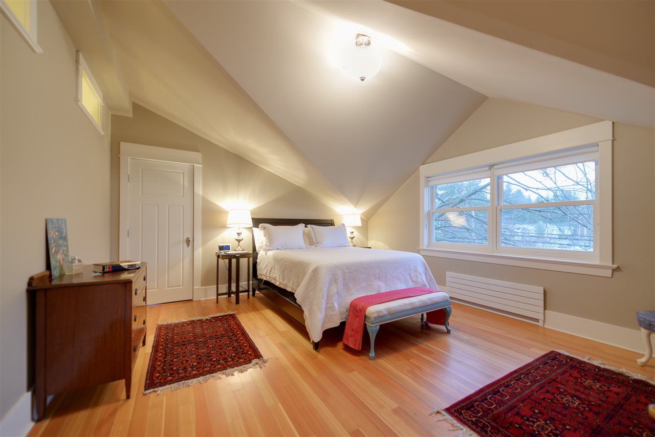 1299 FREDERICK ROAD North Vancouver 13