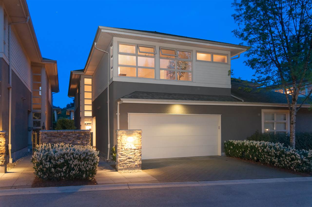28 3750 EDGEMONT Boulevard North Vancouver 8