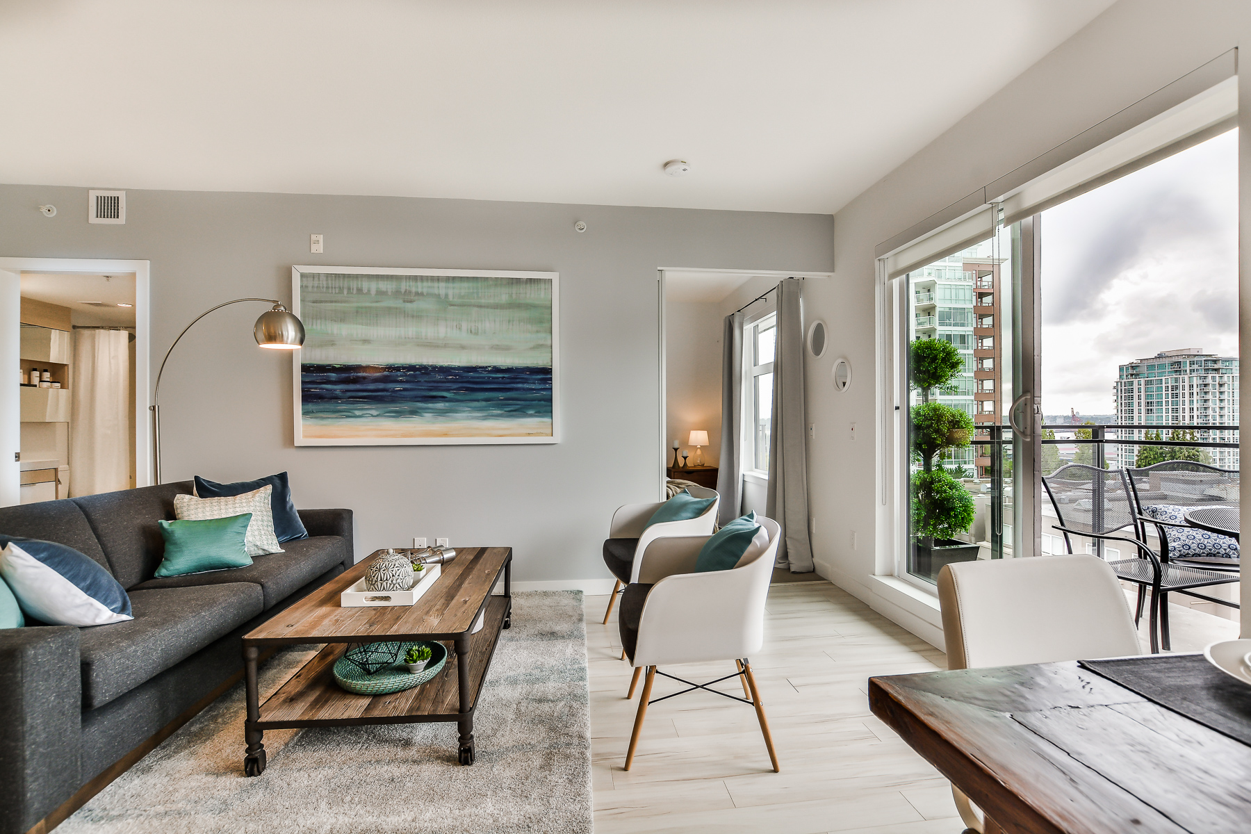 PH 501 111 E 3RD Street 3