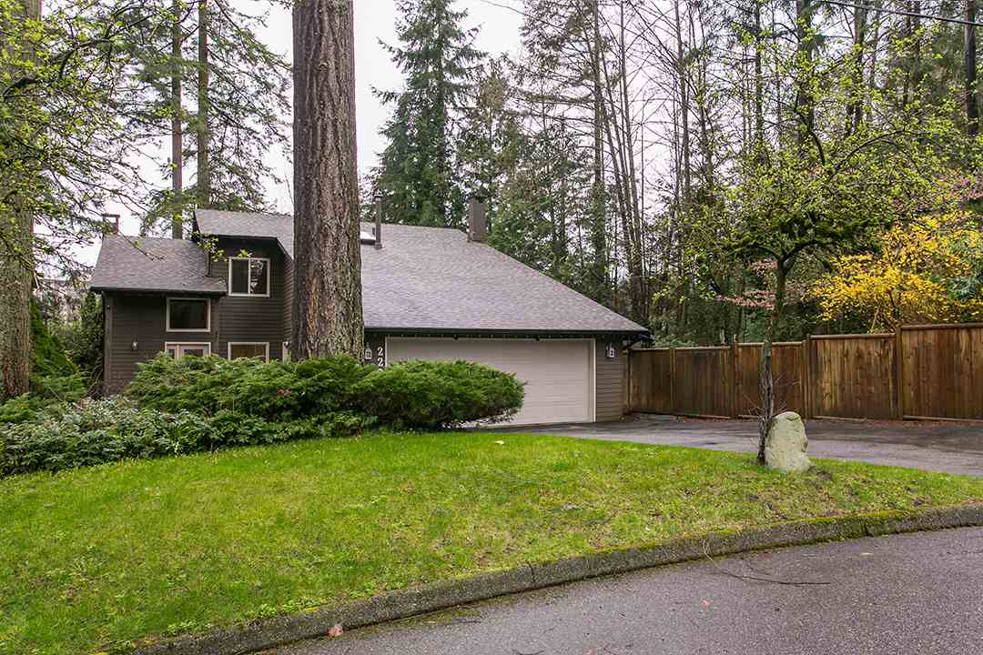 2297 BOWSER AVENUE