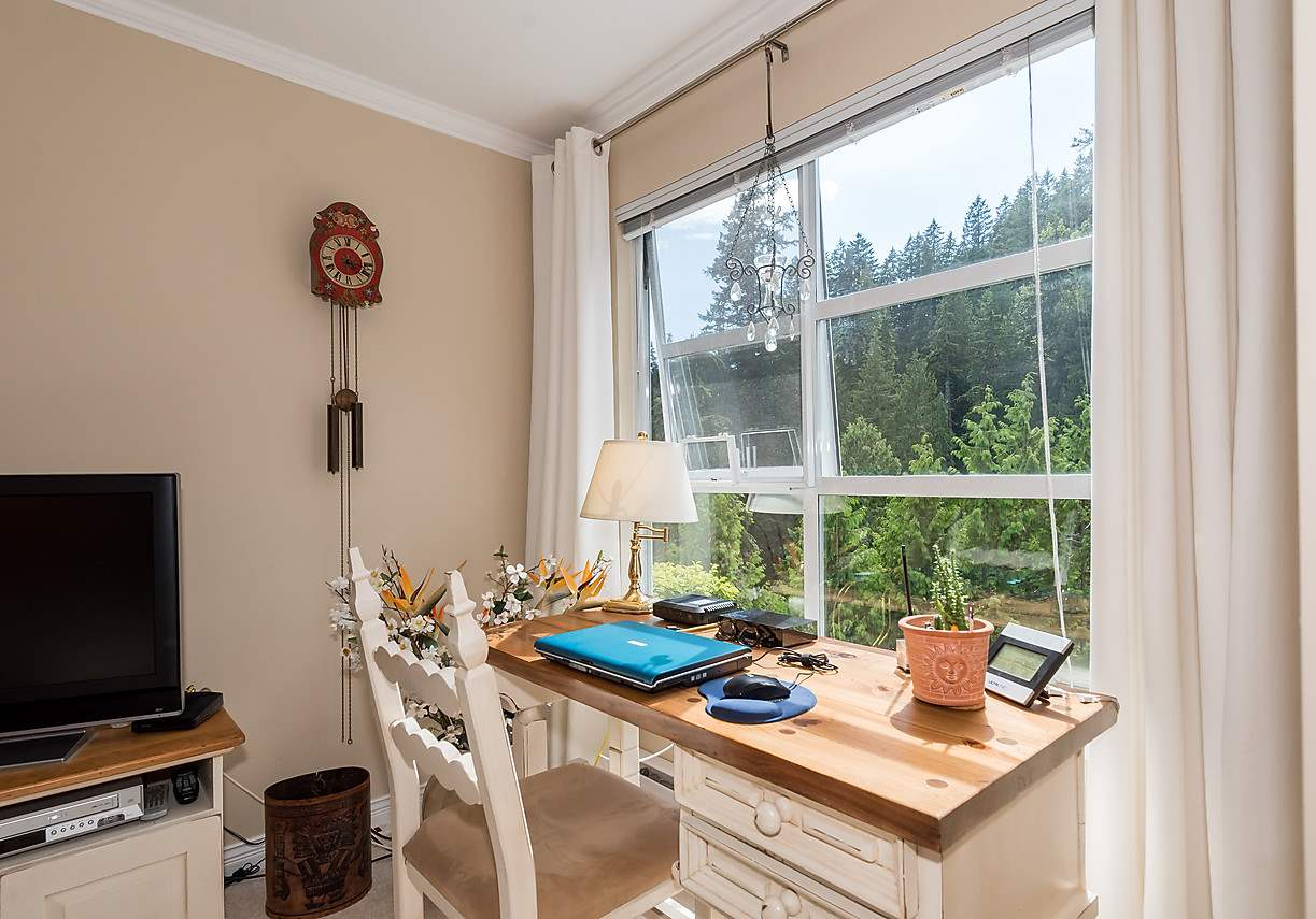 102 3377 CAPILANO Crescent North Vancouver 12