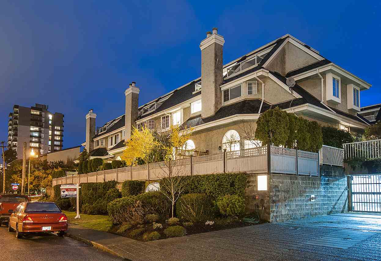 102 216 E 6TH Street North Vancouver 13