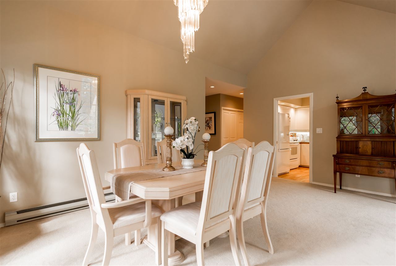 302 3393 CAPILANO Crescent North Vancouver 14