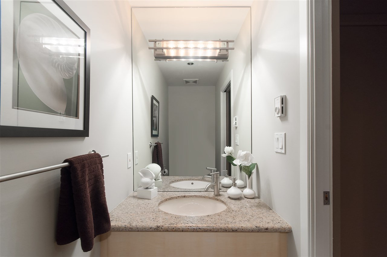 28 3750 EDGEMONT Boulevard North Vancouver 15