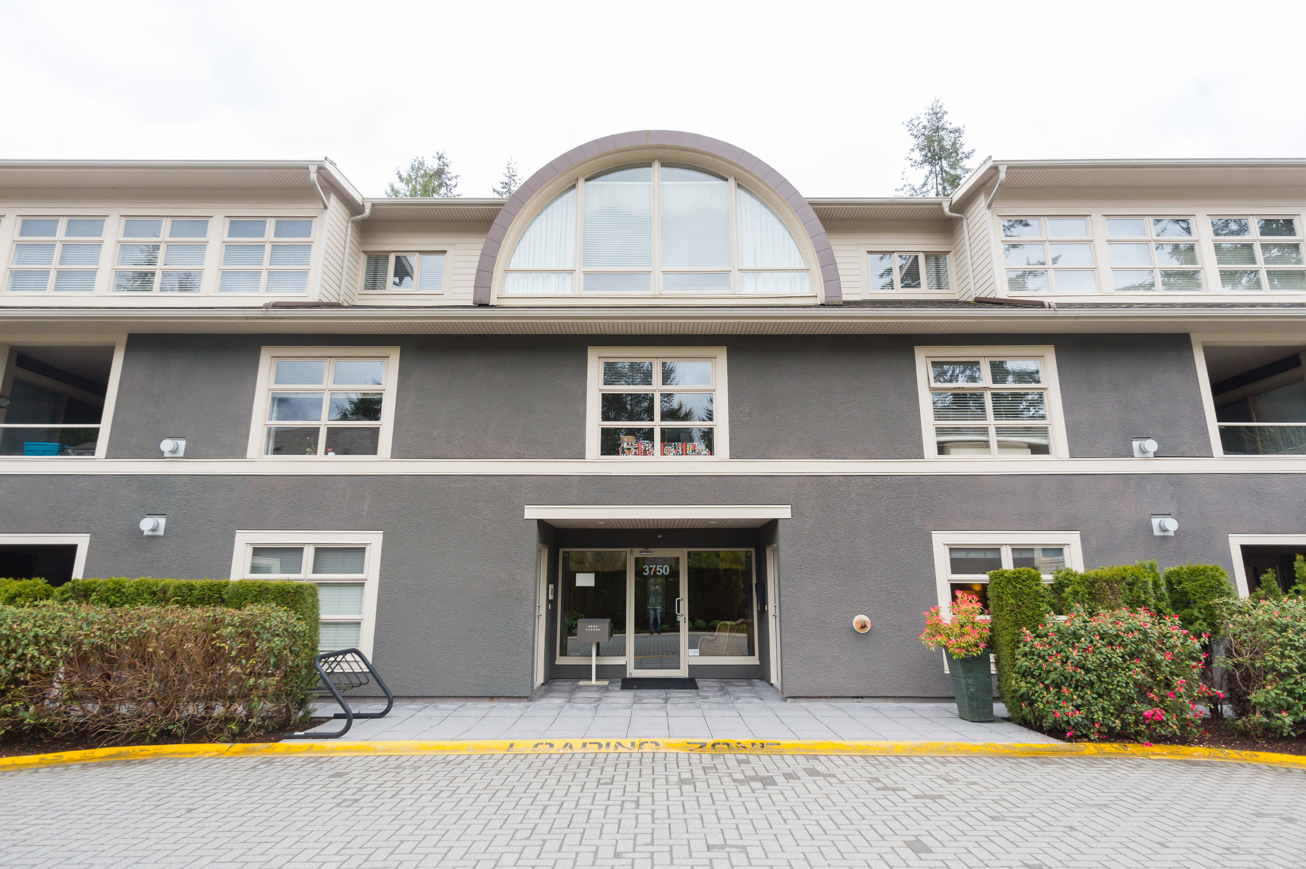 101-3750 Edgemont Boulevard, North Vancouver 3