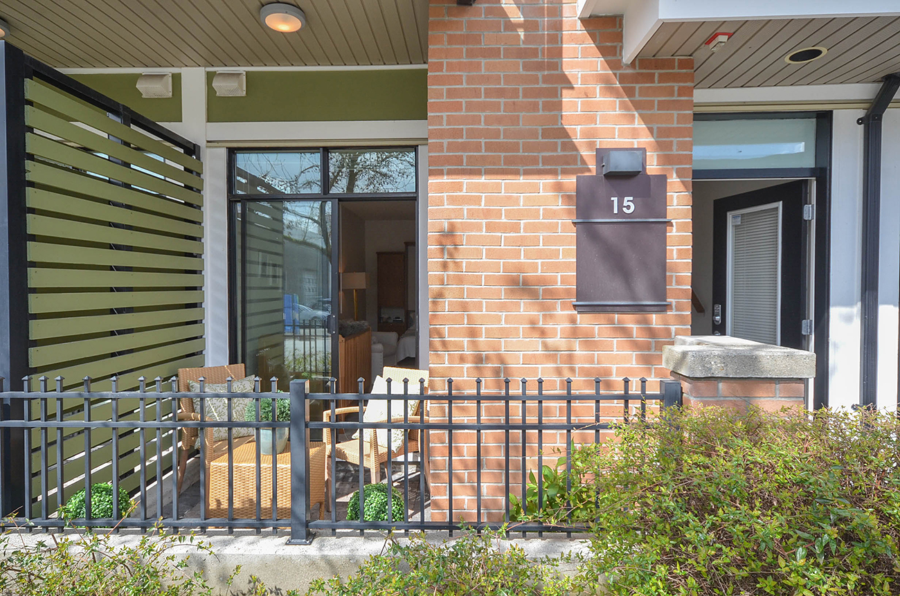 15 728 W 14th Street, North