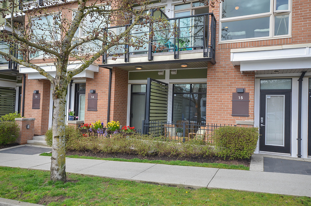 15 728 W 14th Street, North 26