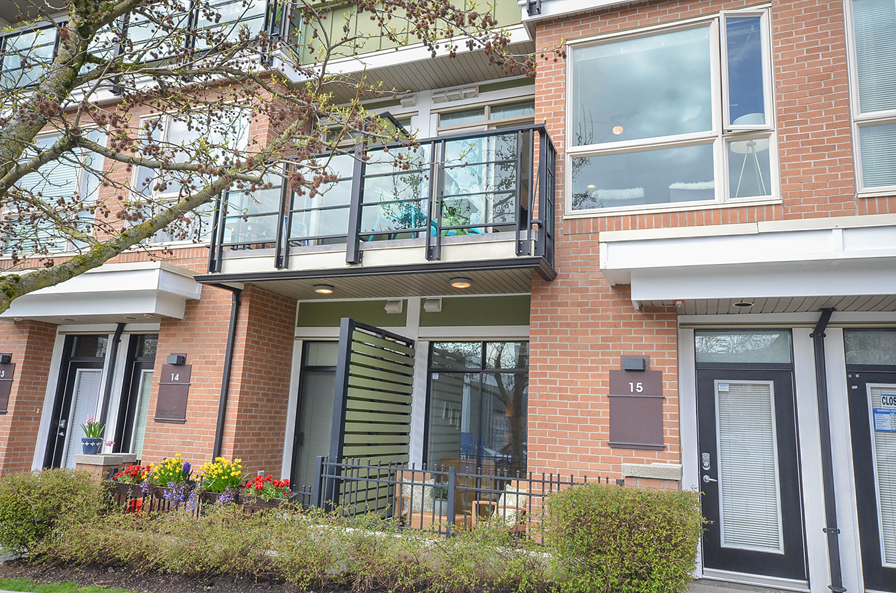 15 728 W 14th Street, North 4