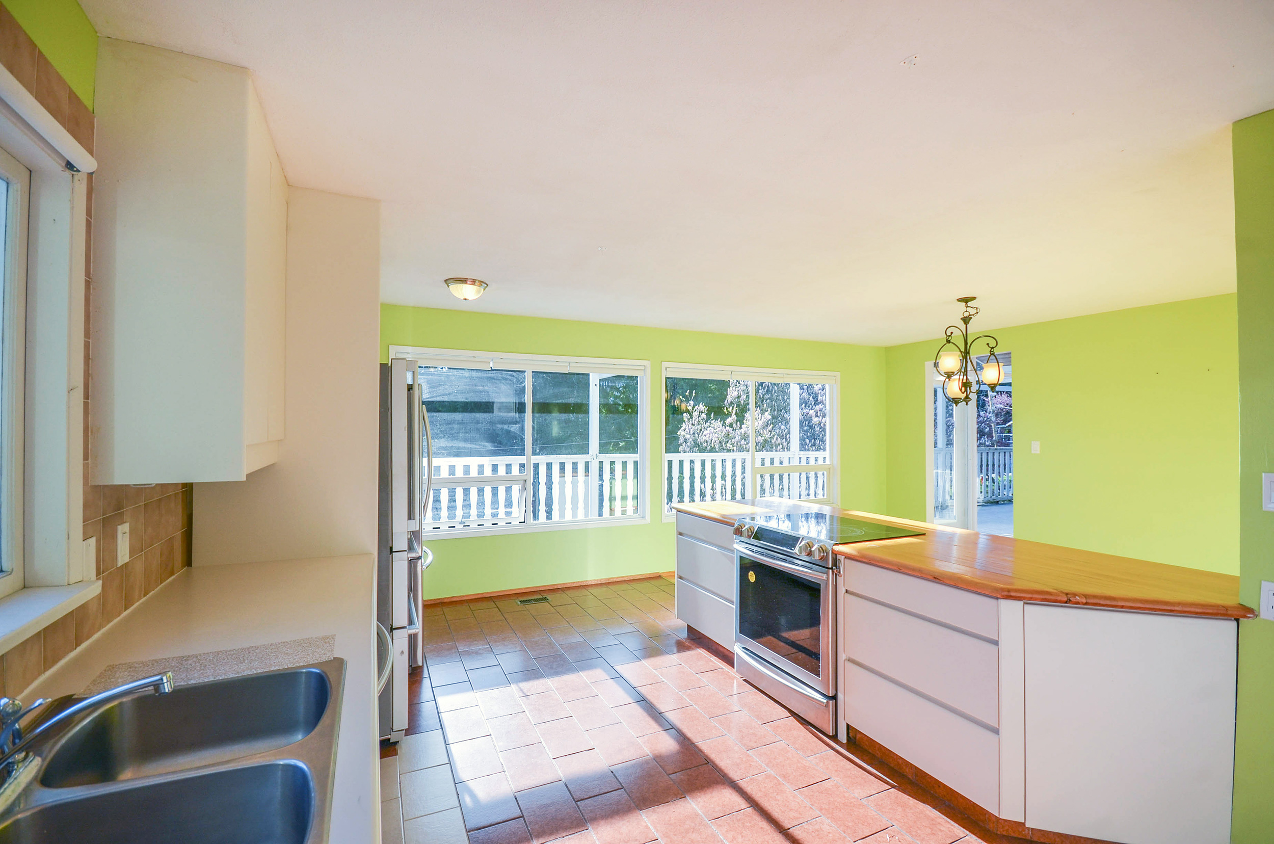 5050 Ranger Avenue, North Vancouver 6
