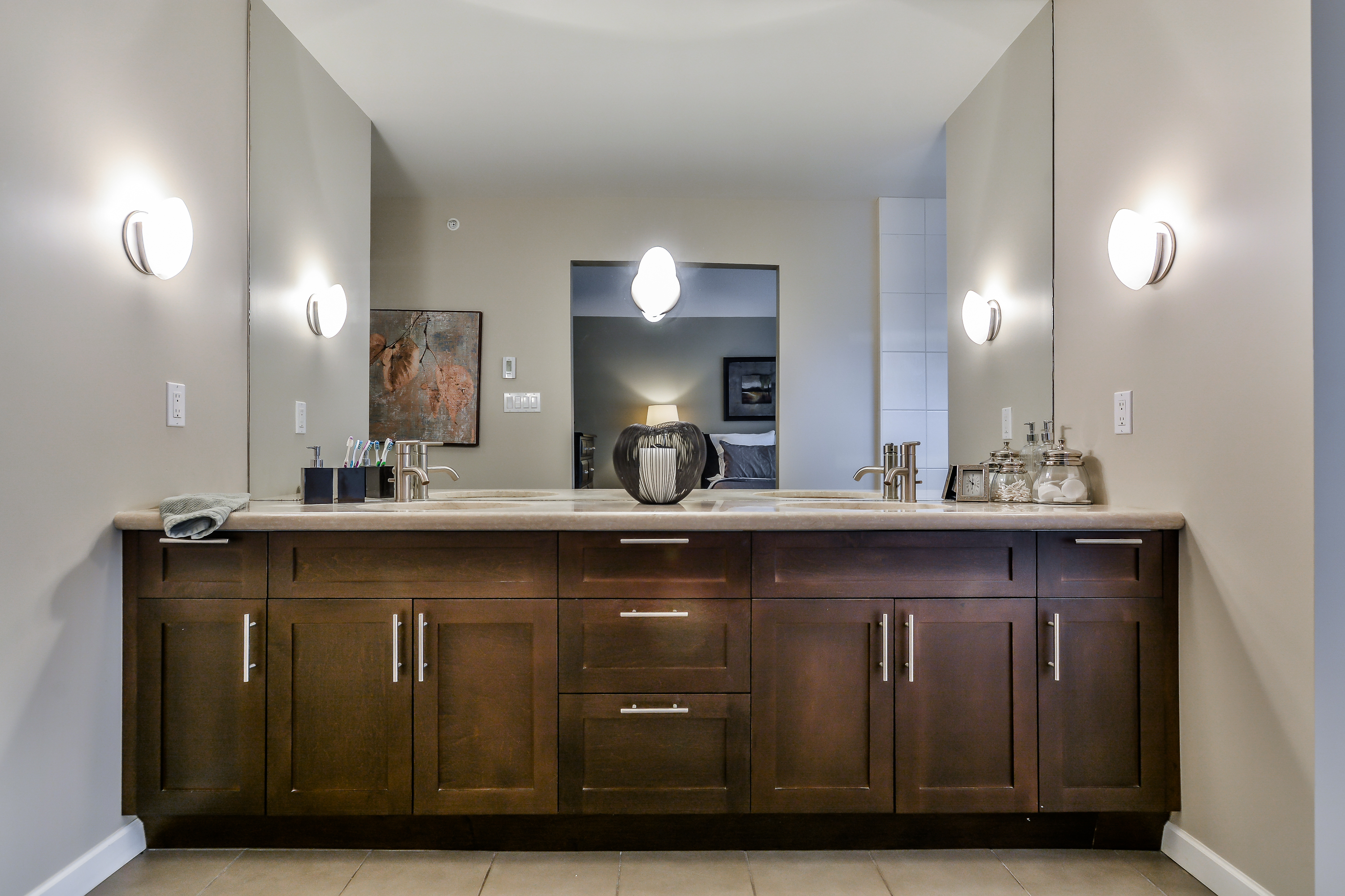 2-3750 Edgemont Boulevard, North Vancouver 14