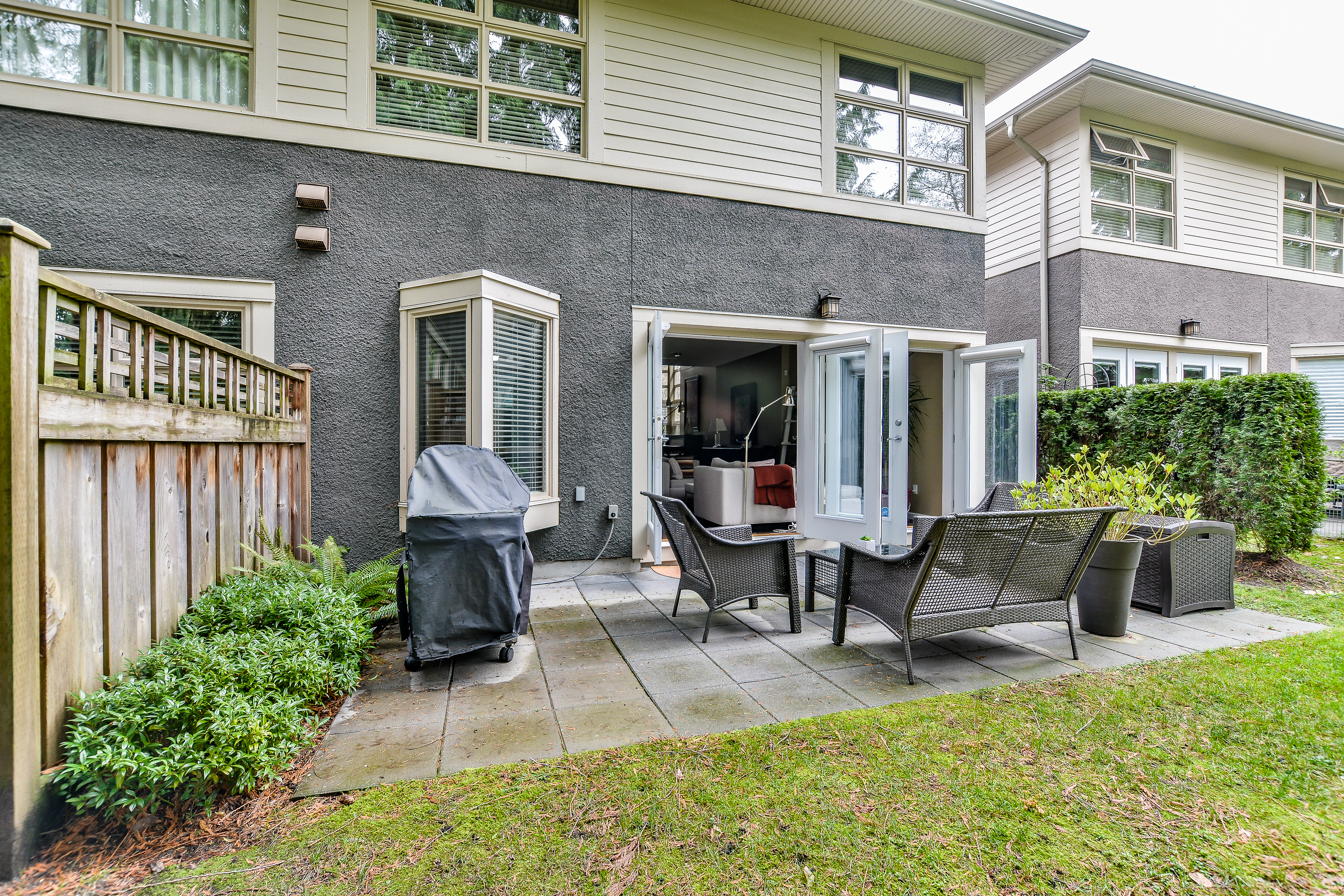 2-3750 Edgemont Boulevard, North Vancouver 24