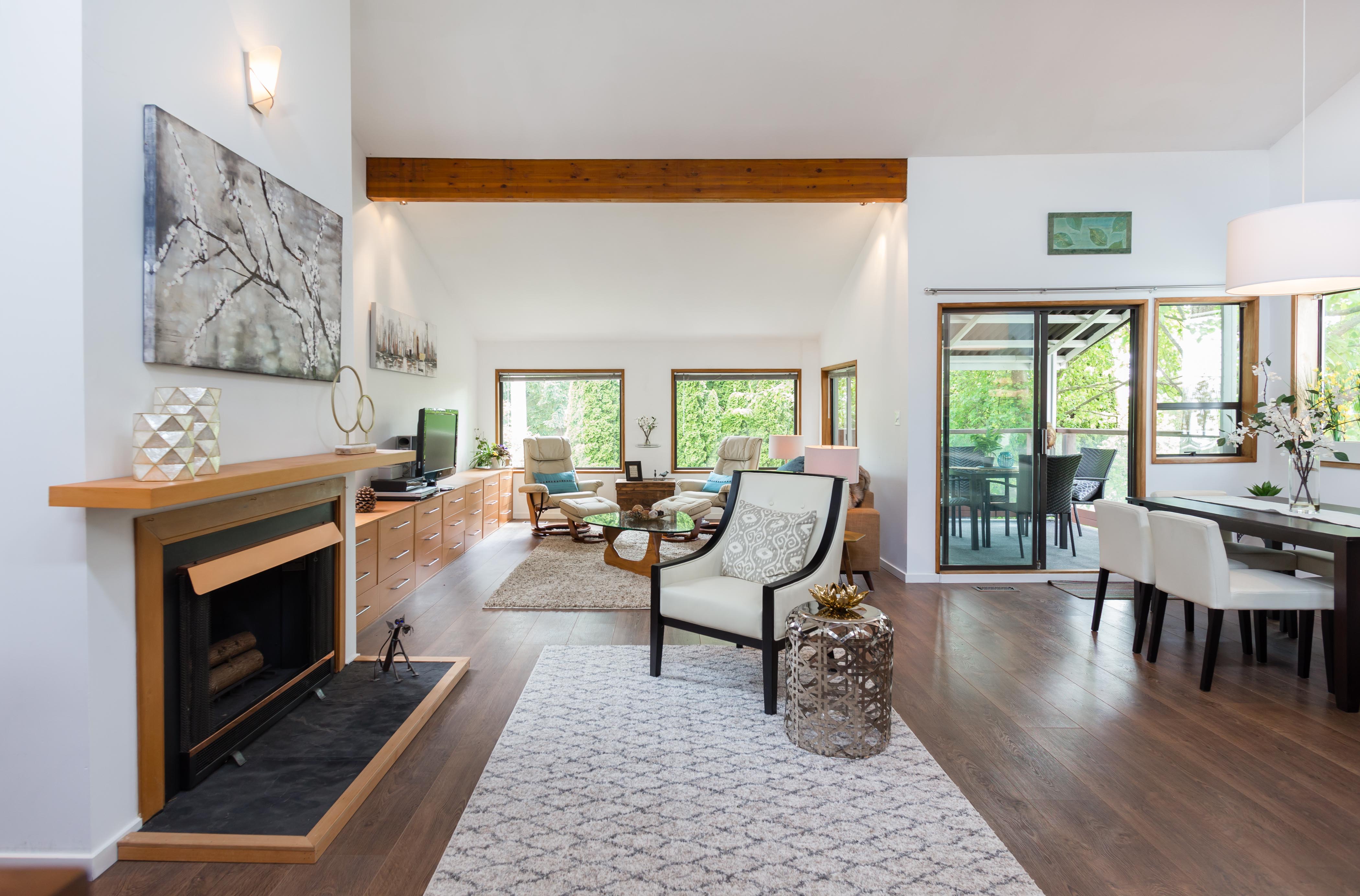 304 E 21st Street, North Vancouver 4