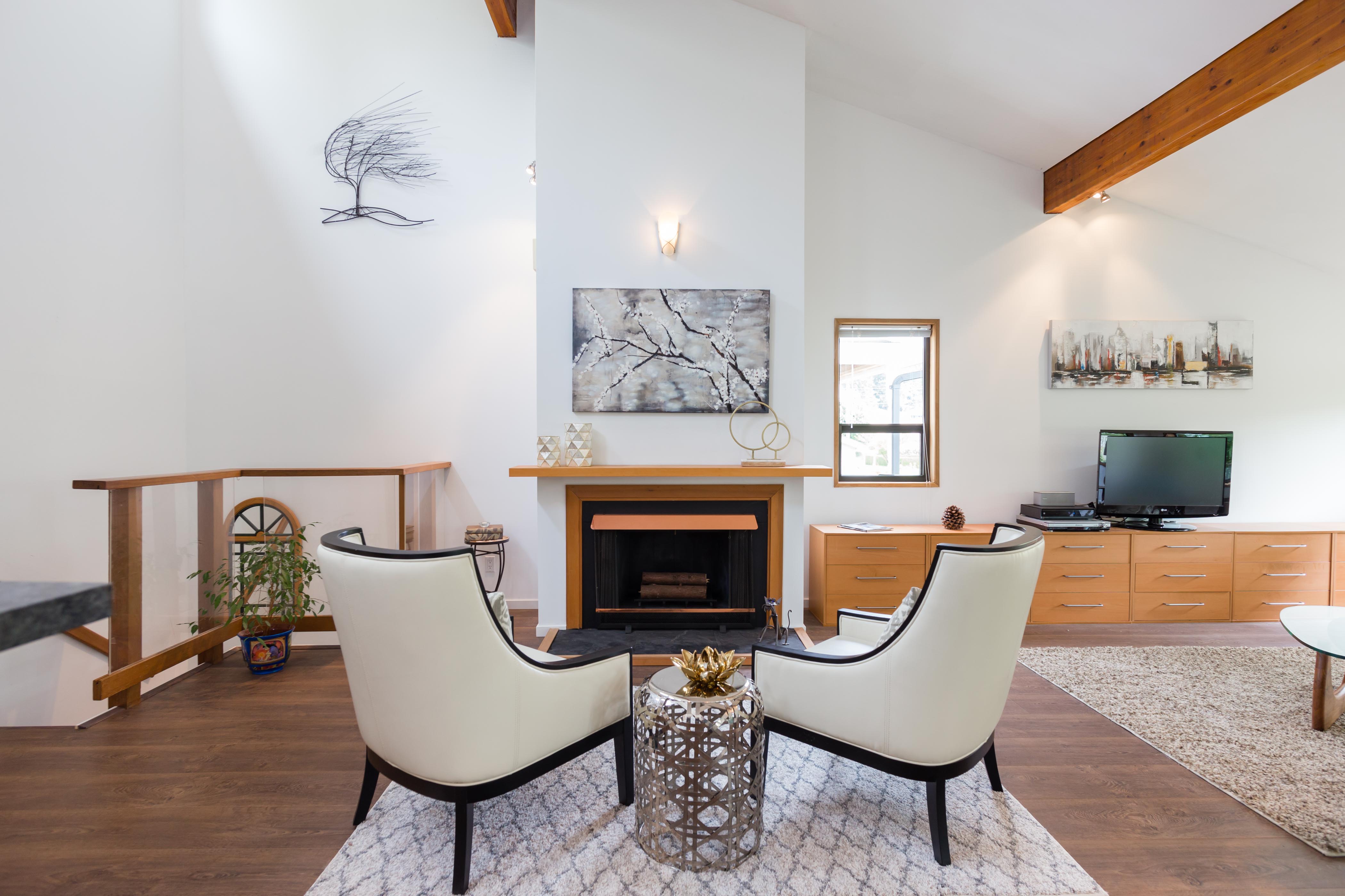 304 E 21st Street, North Vancouver