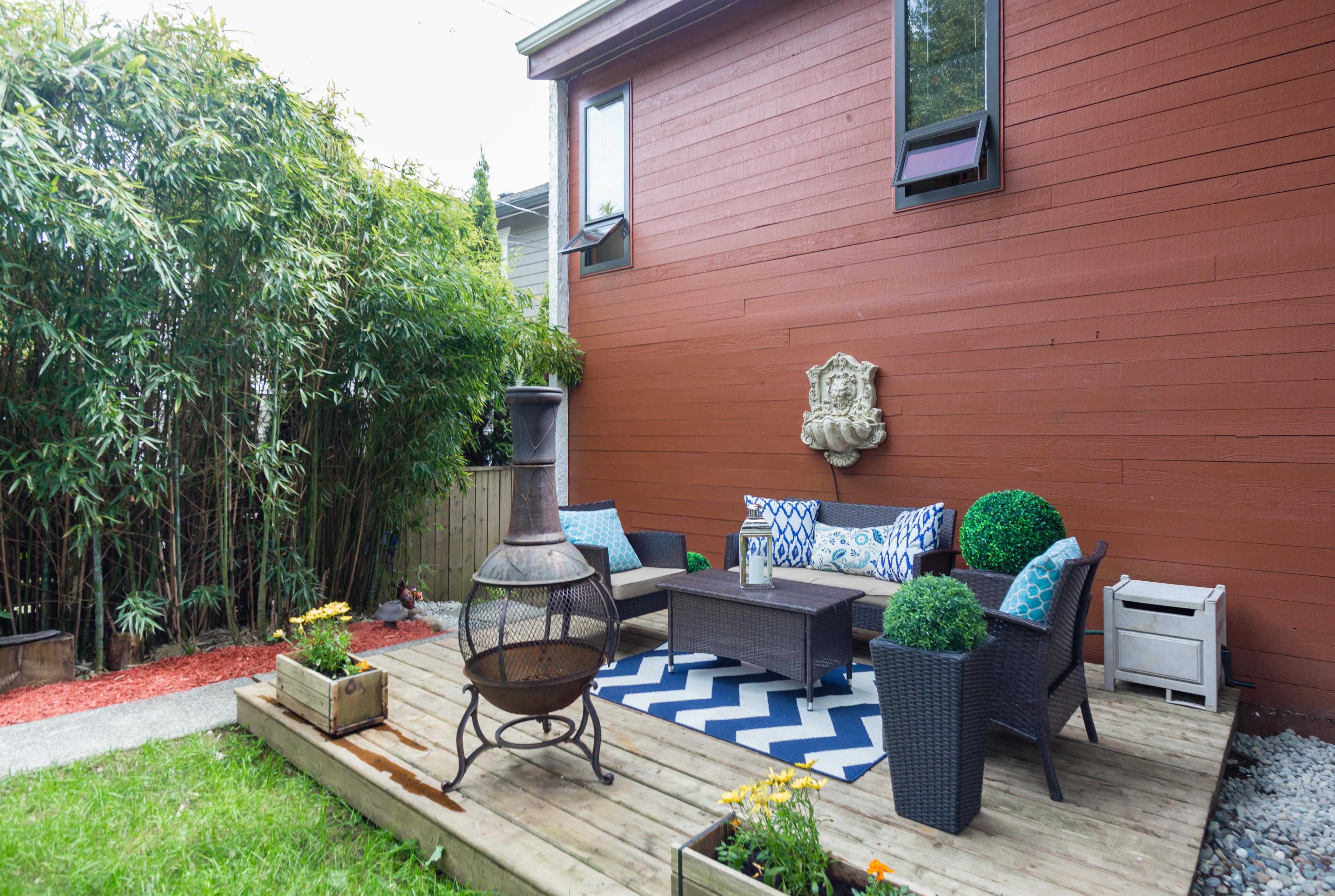 304 E 21st Street, North Vancouver 16