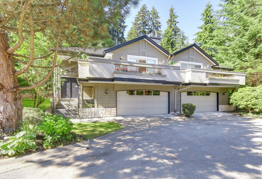11-1900 Indian River Crescent