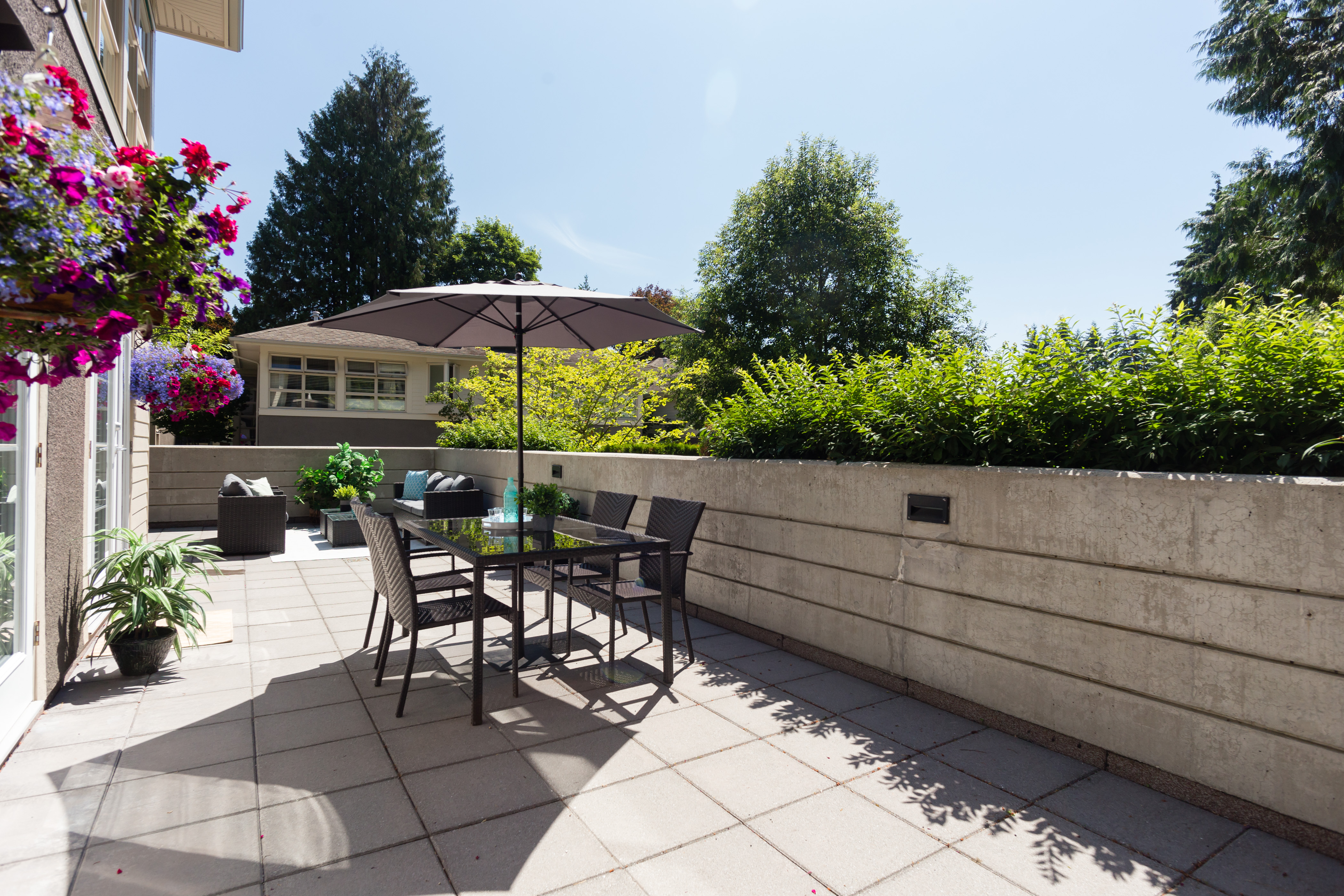 108 3750 Edgemont Boulevard 30