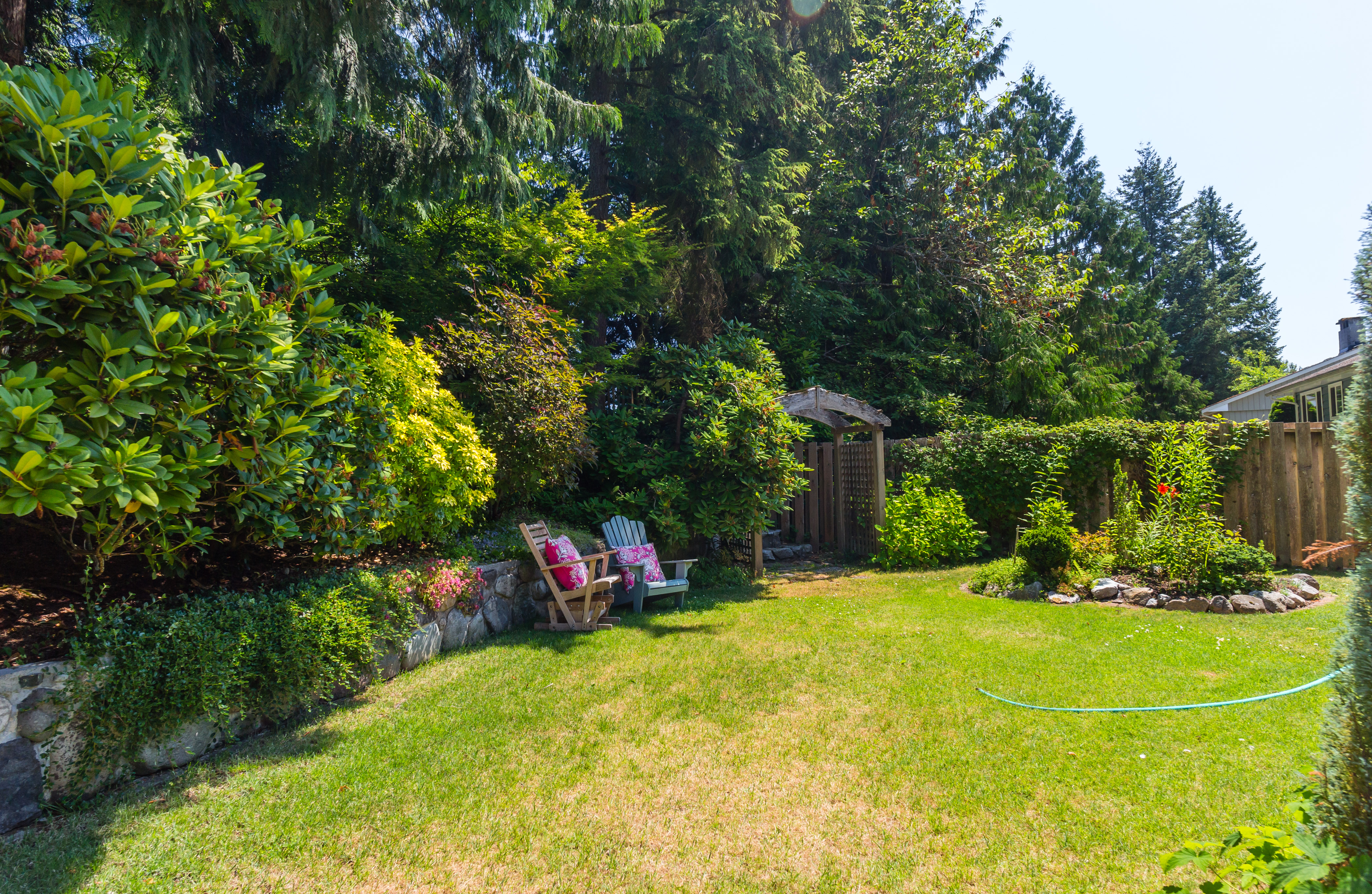 2390 Kilmarnock Crescent, North Vancouver, BC 24