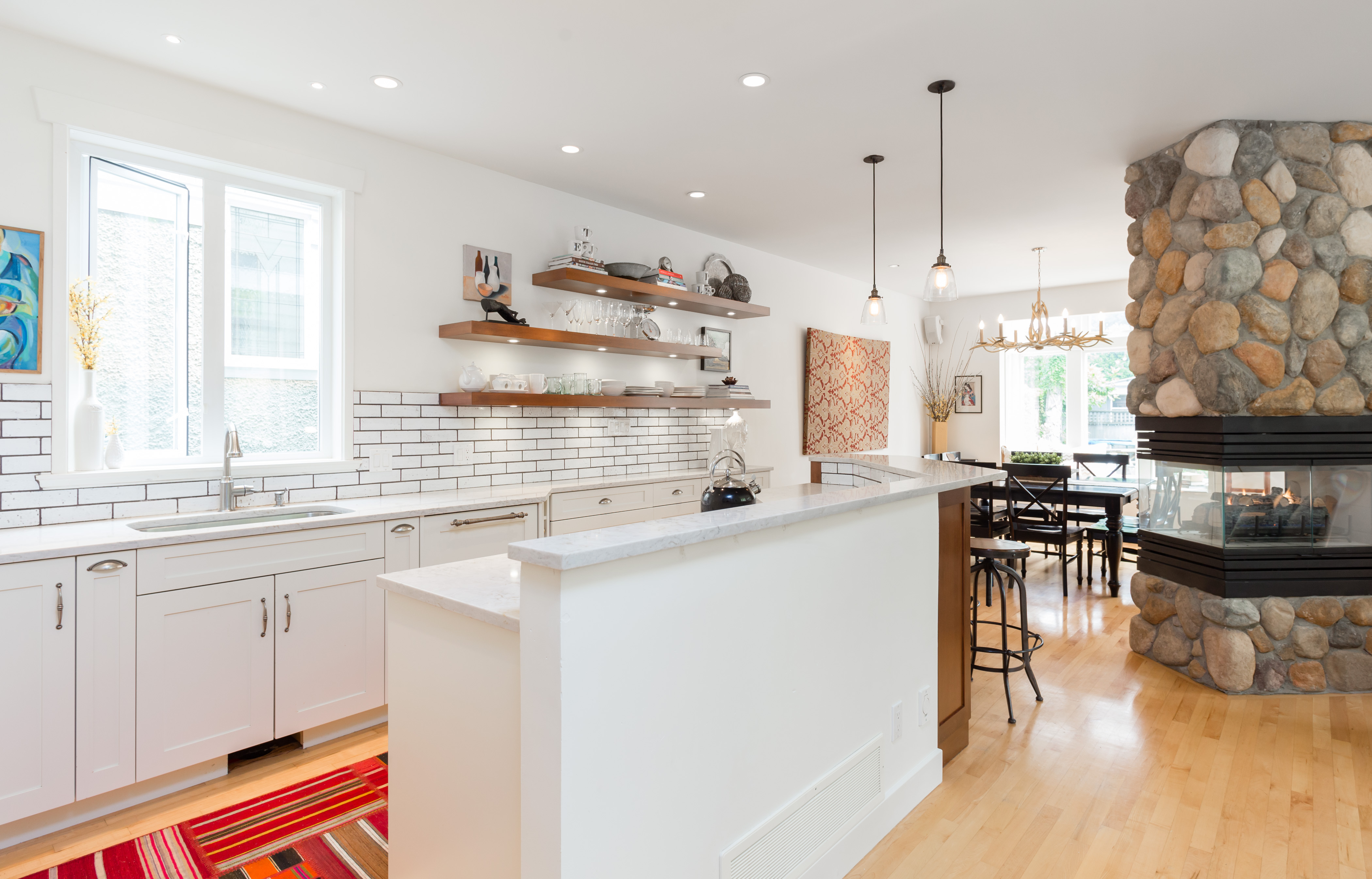 4878 Belvedere Drive, North Vancouver 8