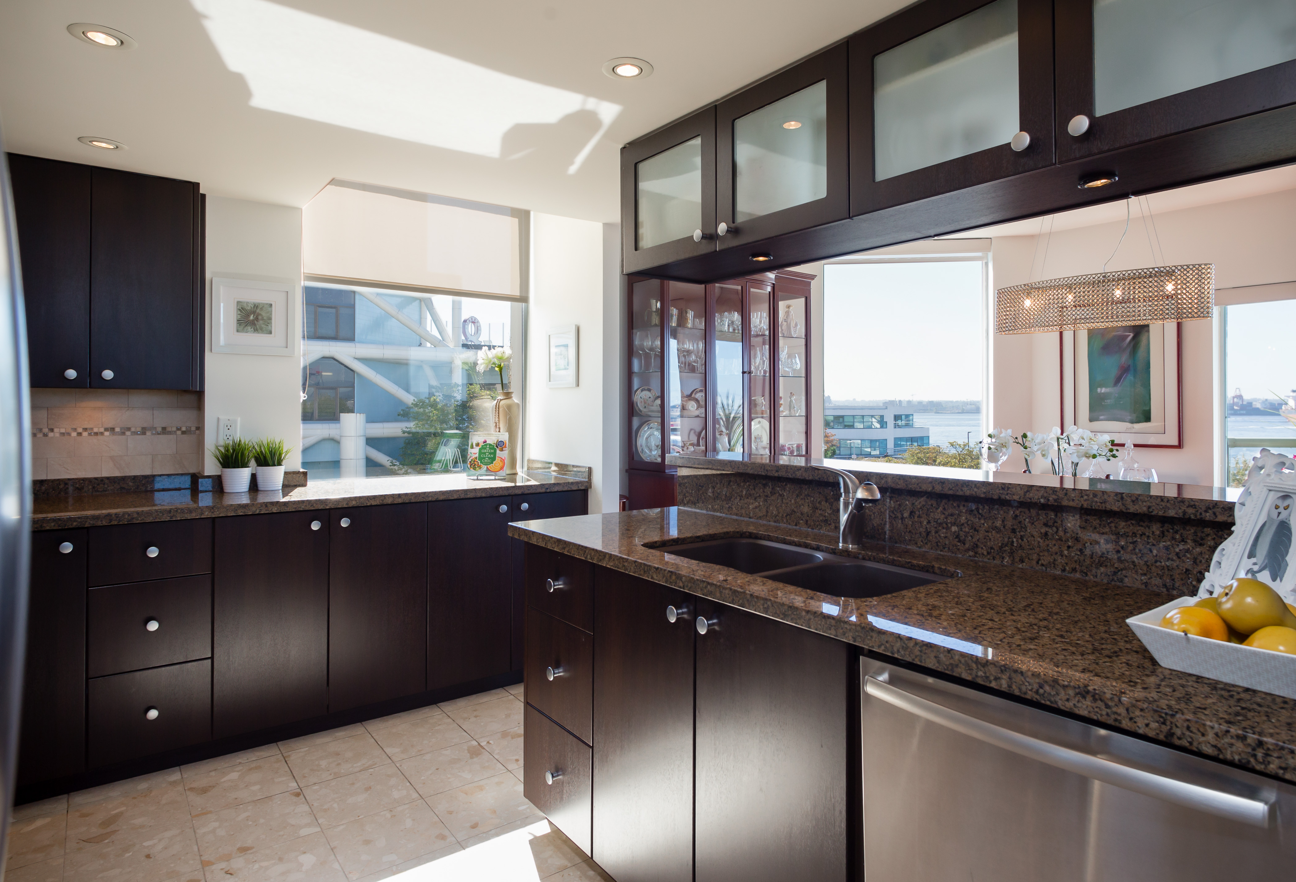 306 168 Chadwick Court, North Vancouver 18