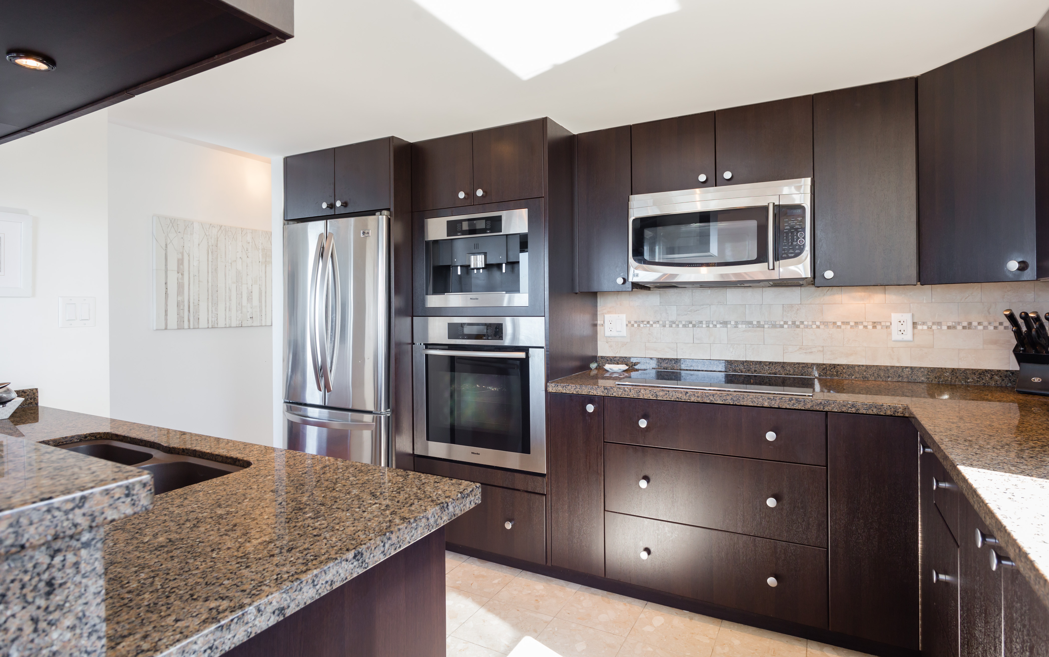 306 168 Chadwick Court, North Vancouver 19