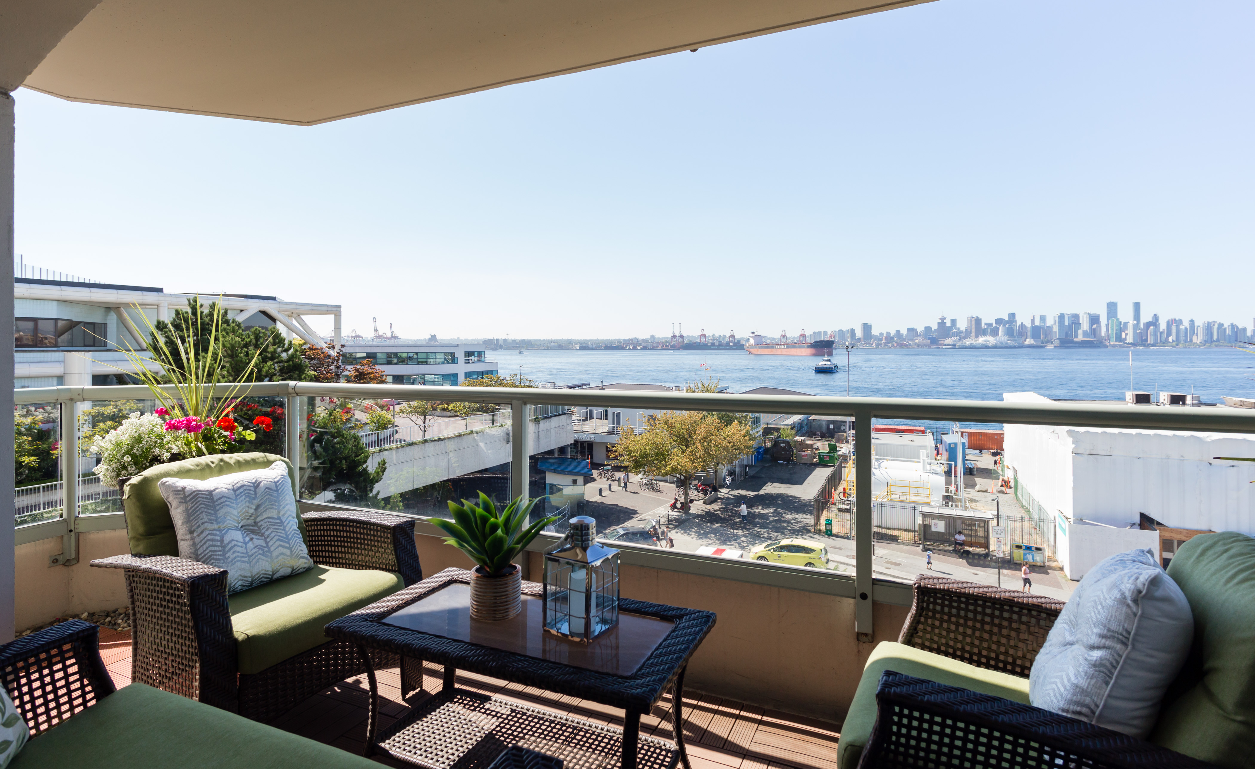 306 168 Chadwick Court, North Vancouver 21