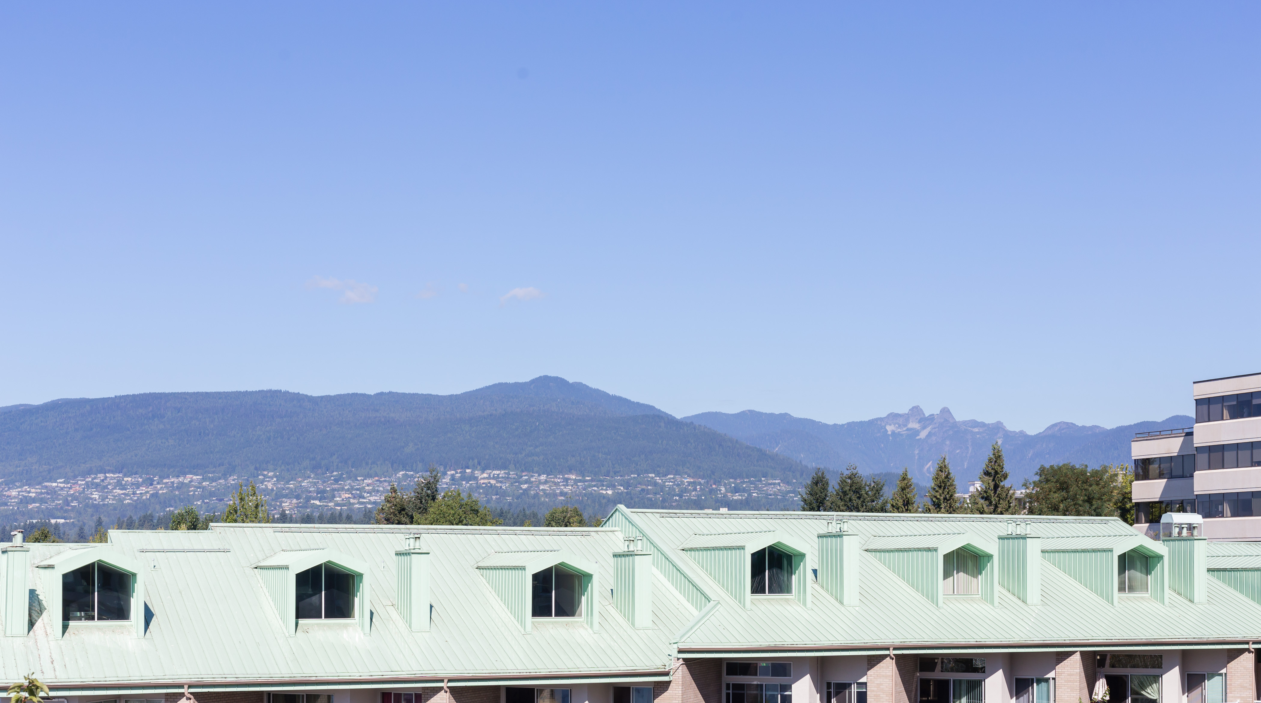 306 168 Chadwick Court, North Vancouver 25