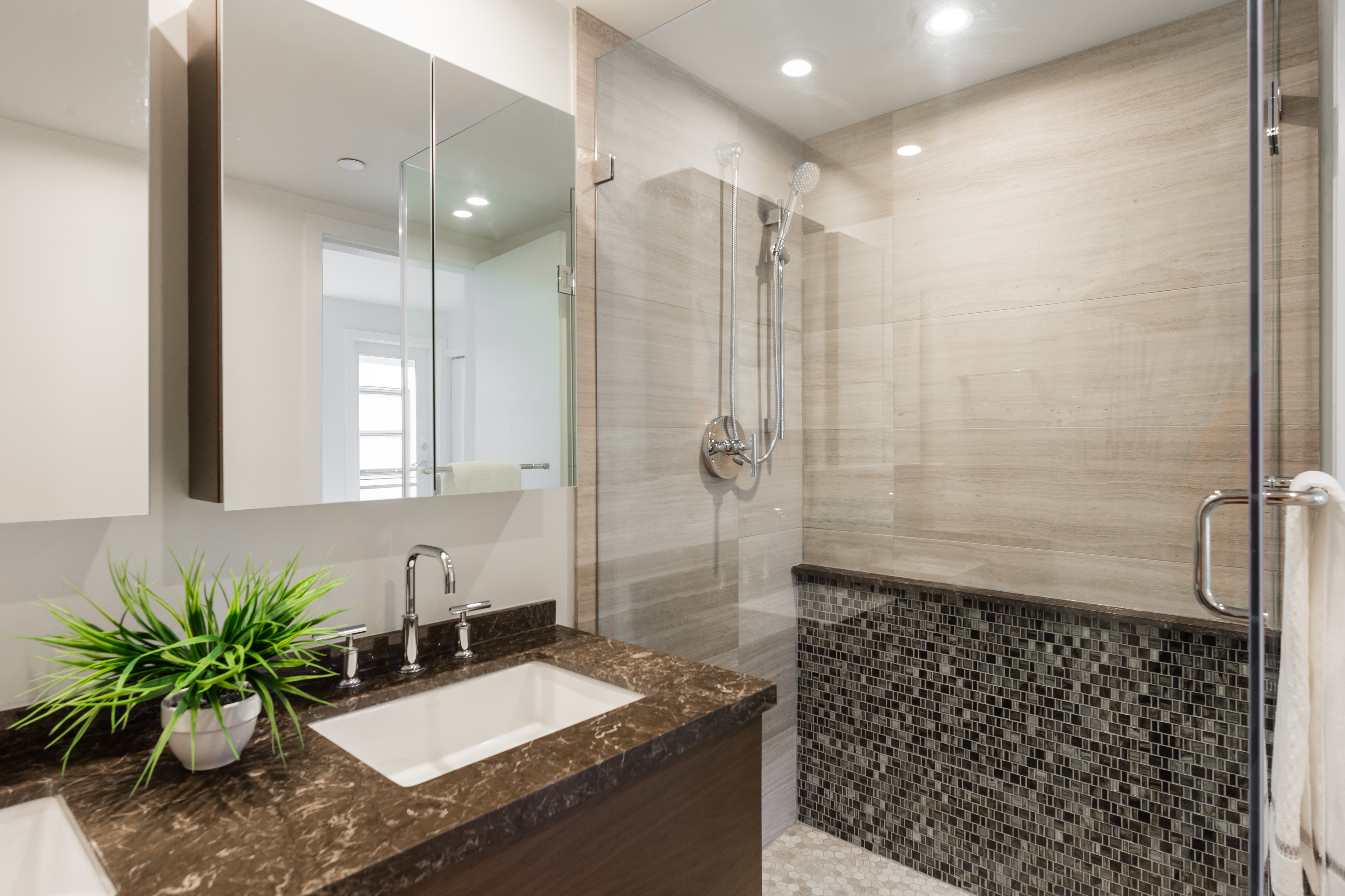 14820 Buena Vista, White Rock 24