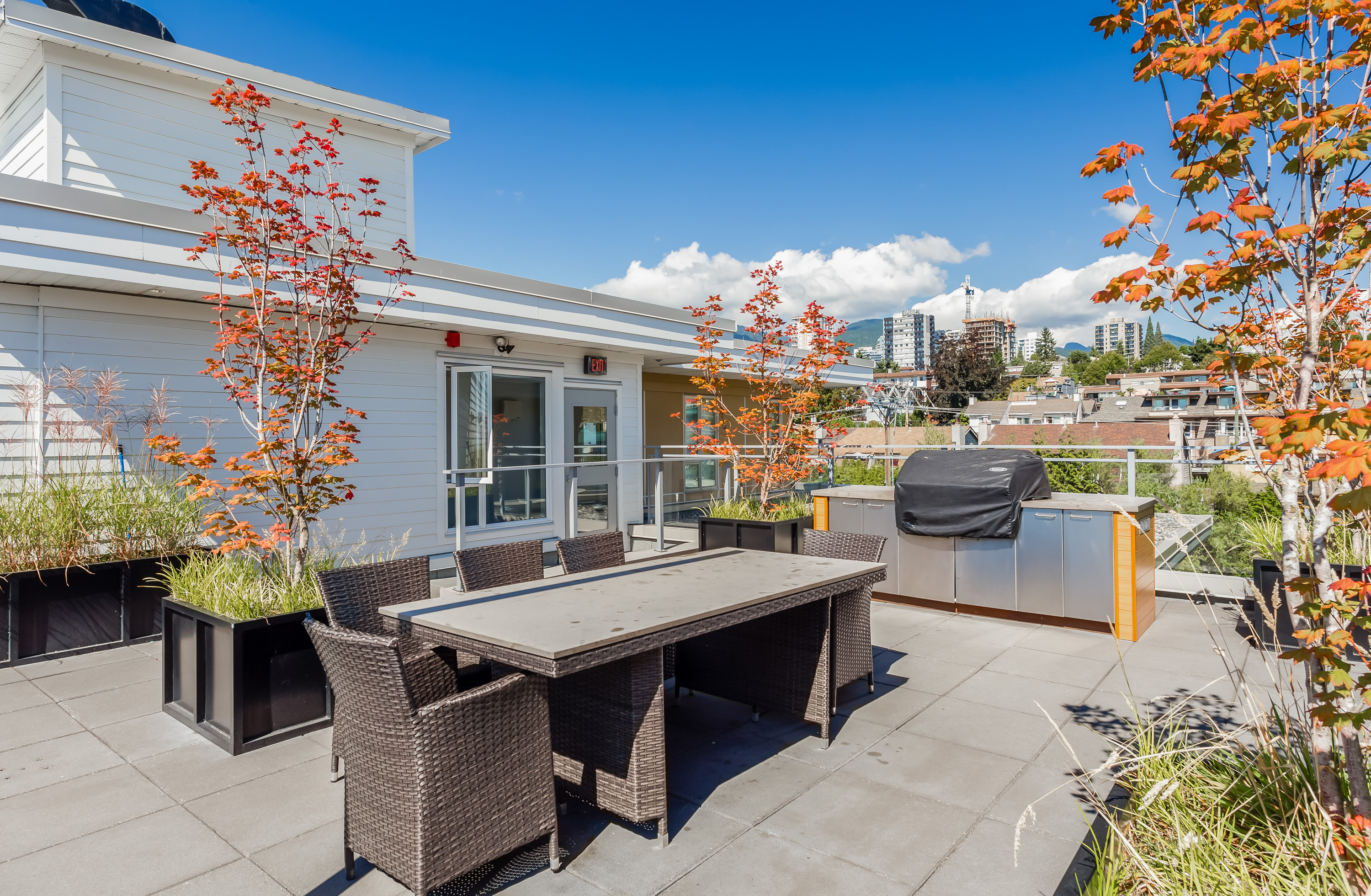 318-221 E 3rd Street, North Vancouver 18