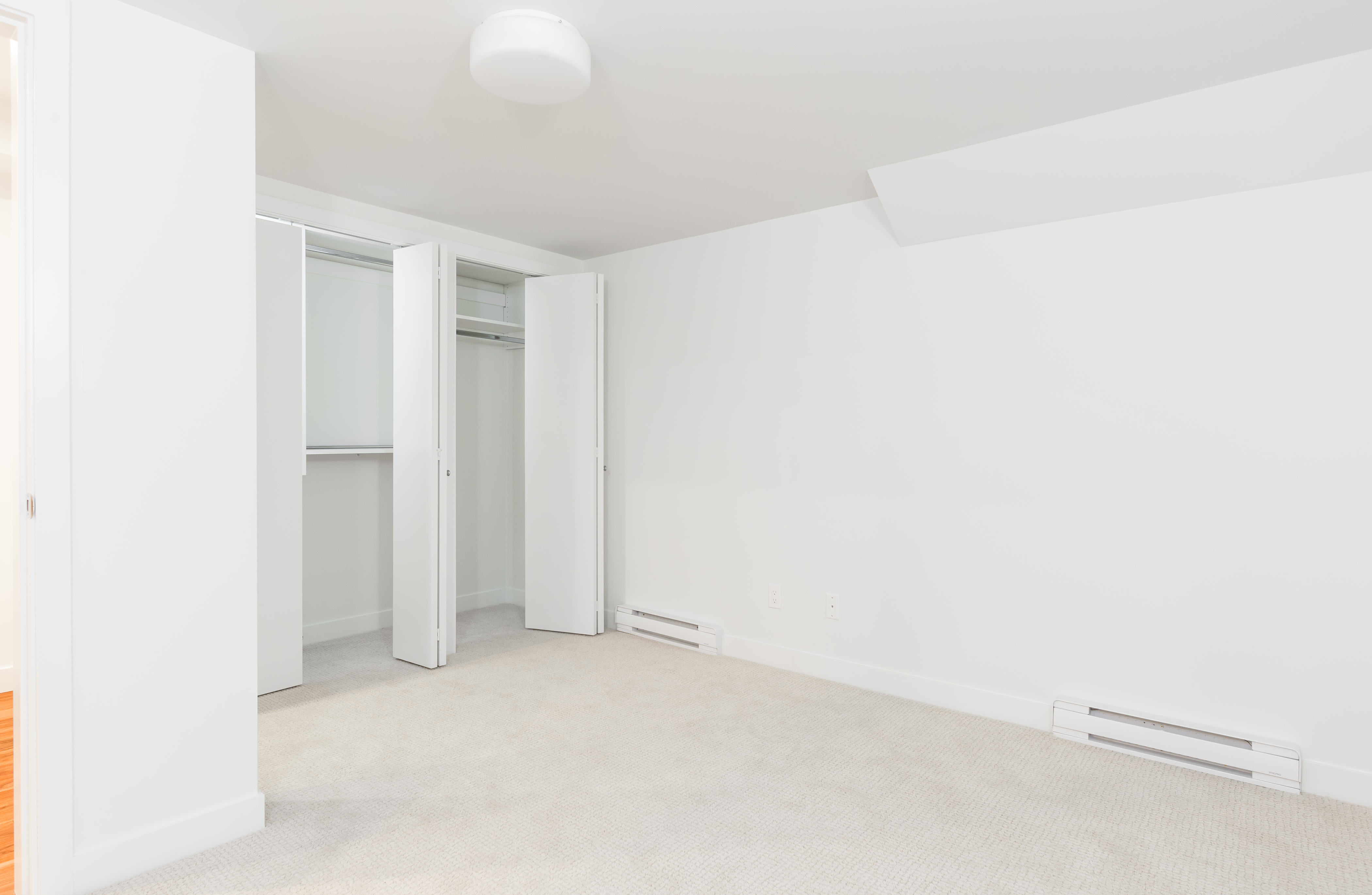 14820 Buena Vista, White Rock 14