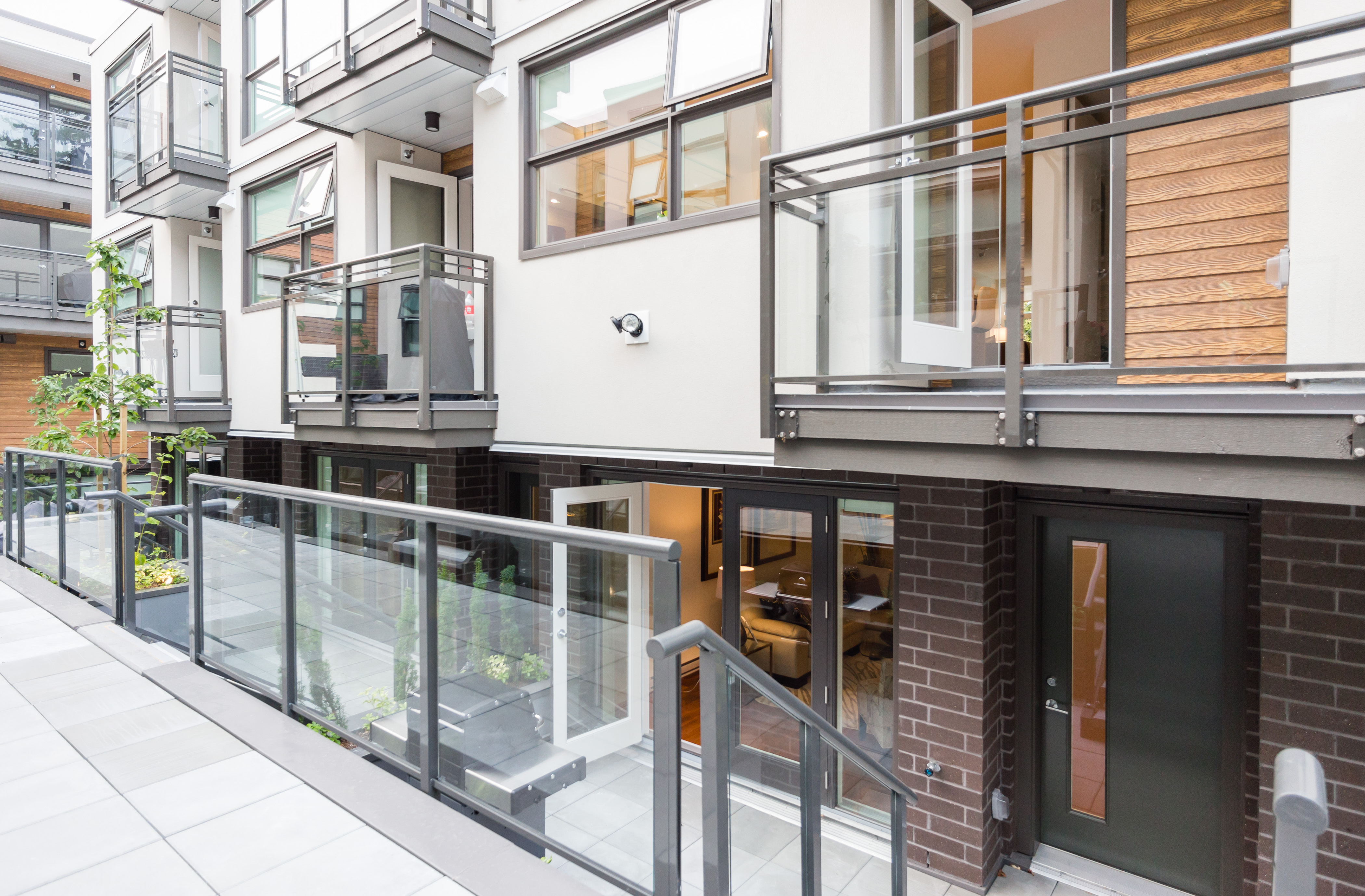 14820 Buena Vista, White Rock 8