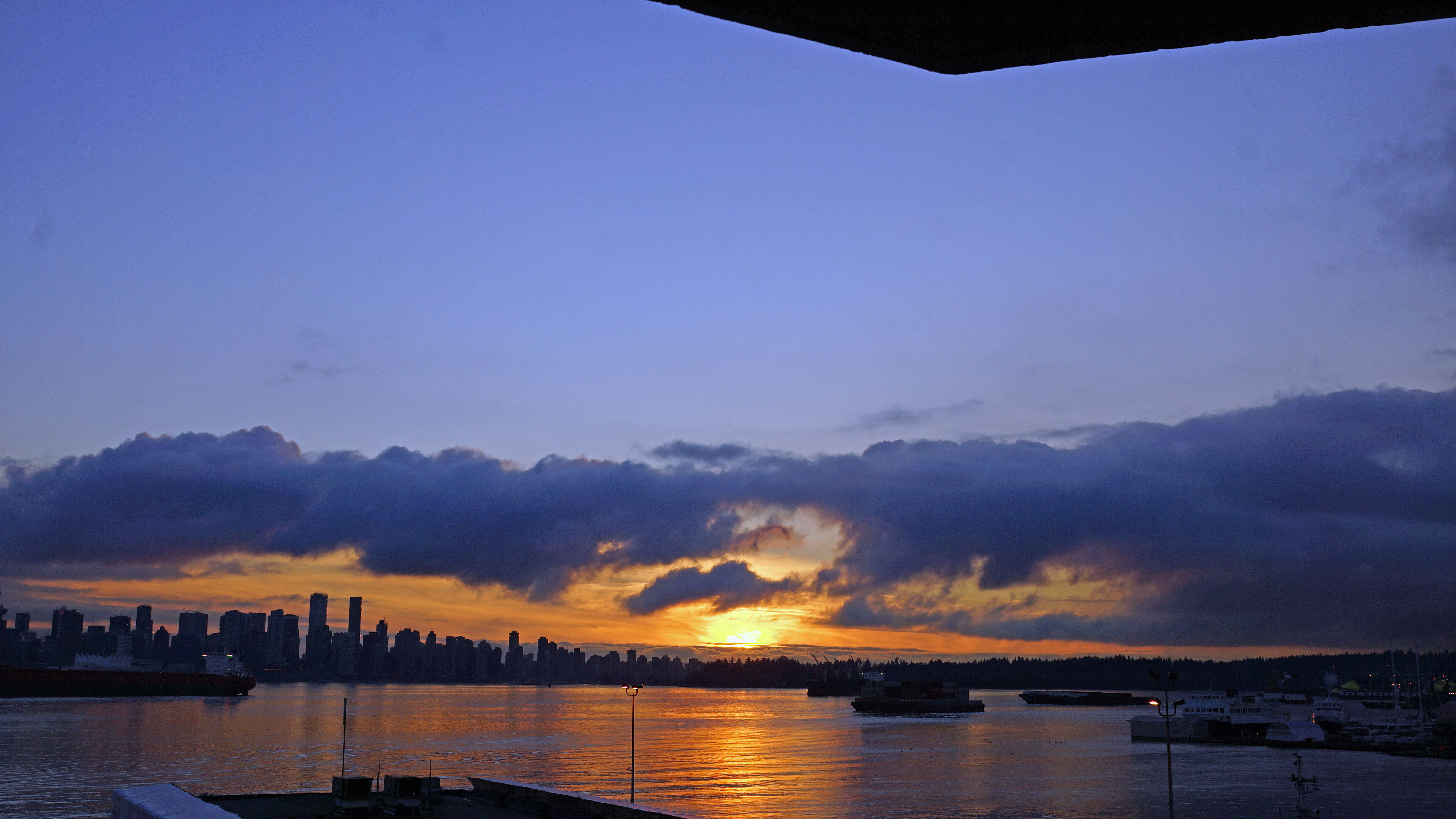 306 168 Chadwick Court, North Vancouver