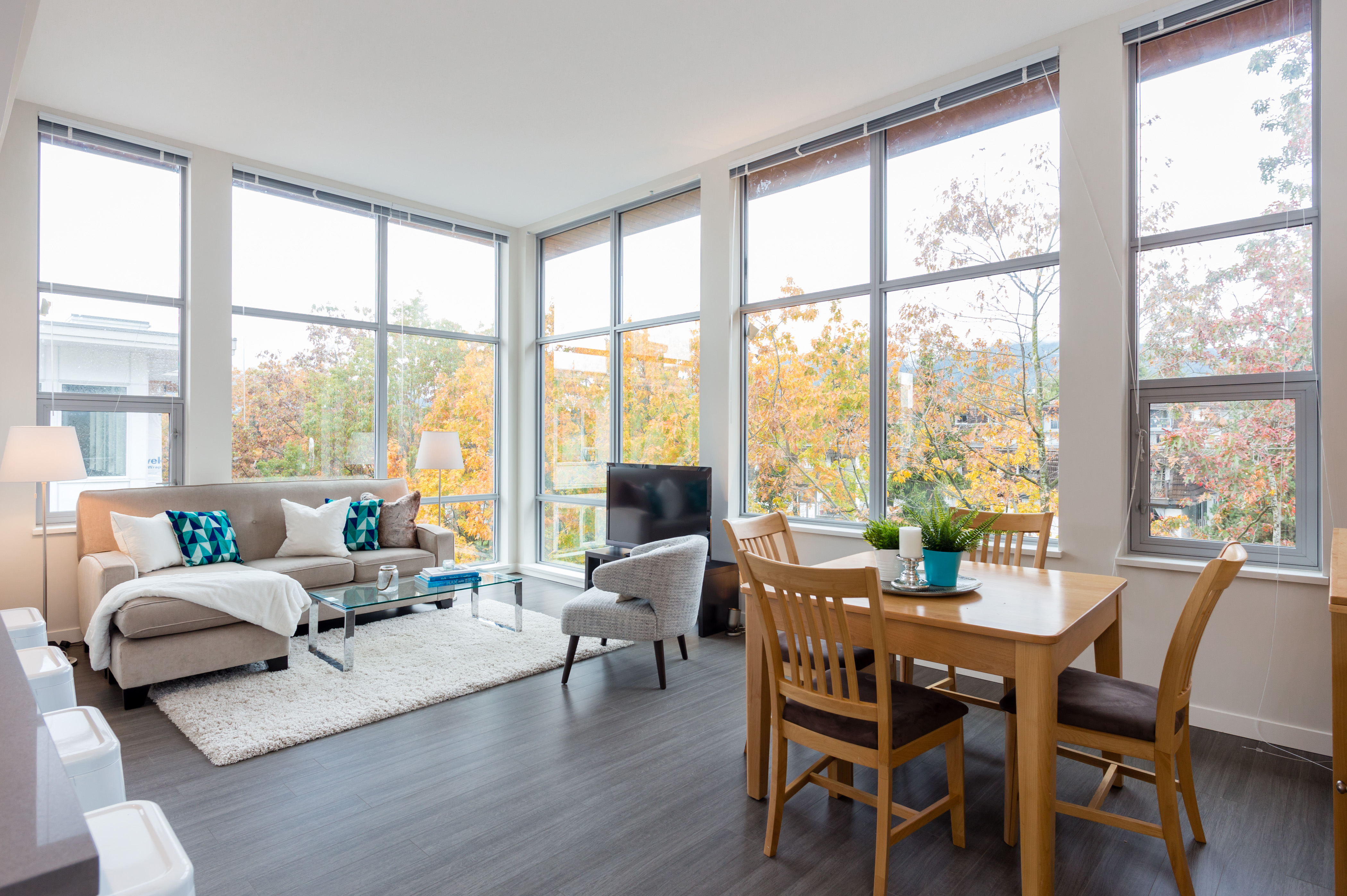 Amazing 3 bedroom Penthouse in Lower Lonsdale