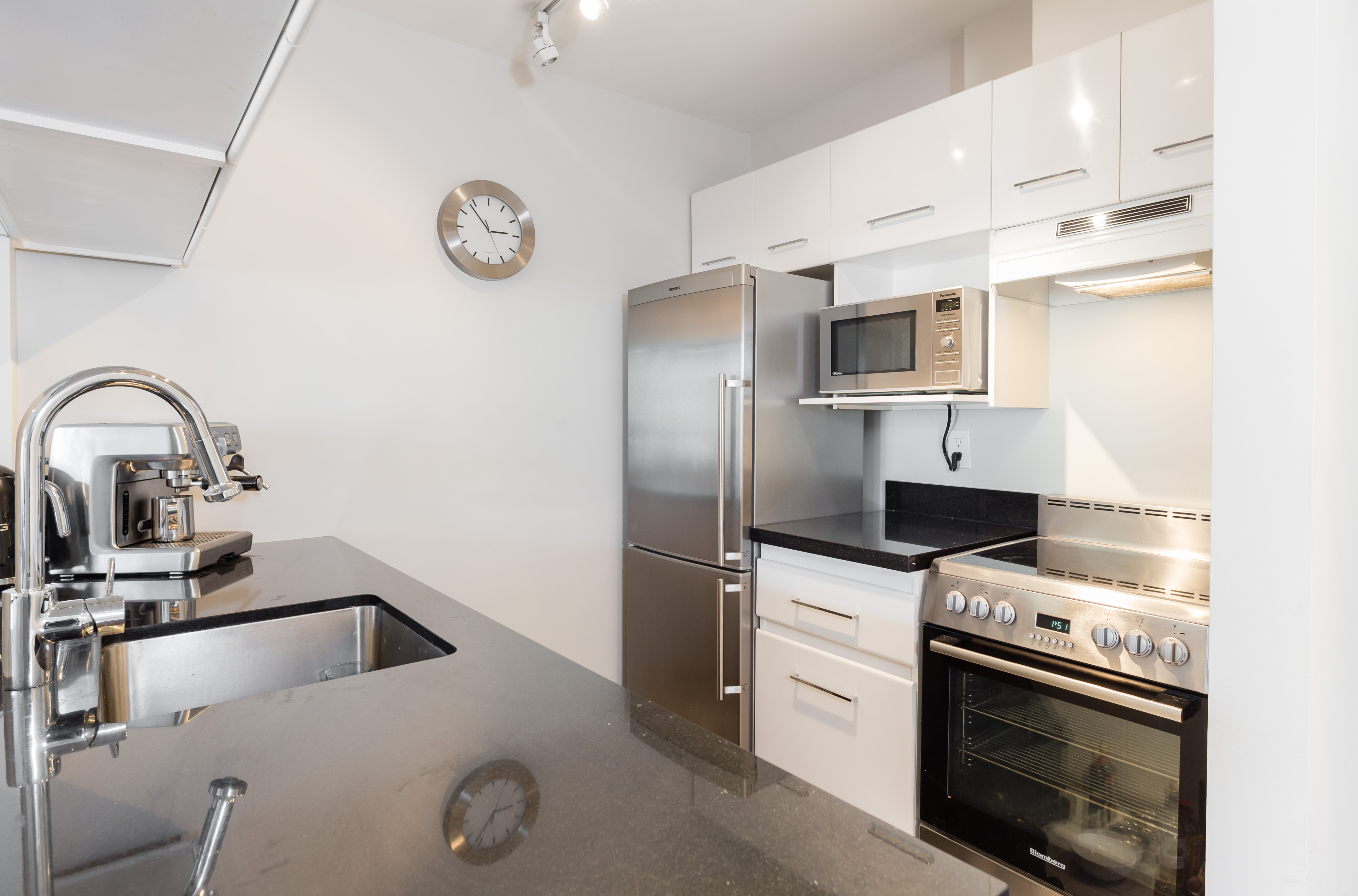 904 150 E 15th Street, North Vancouver 7
