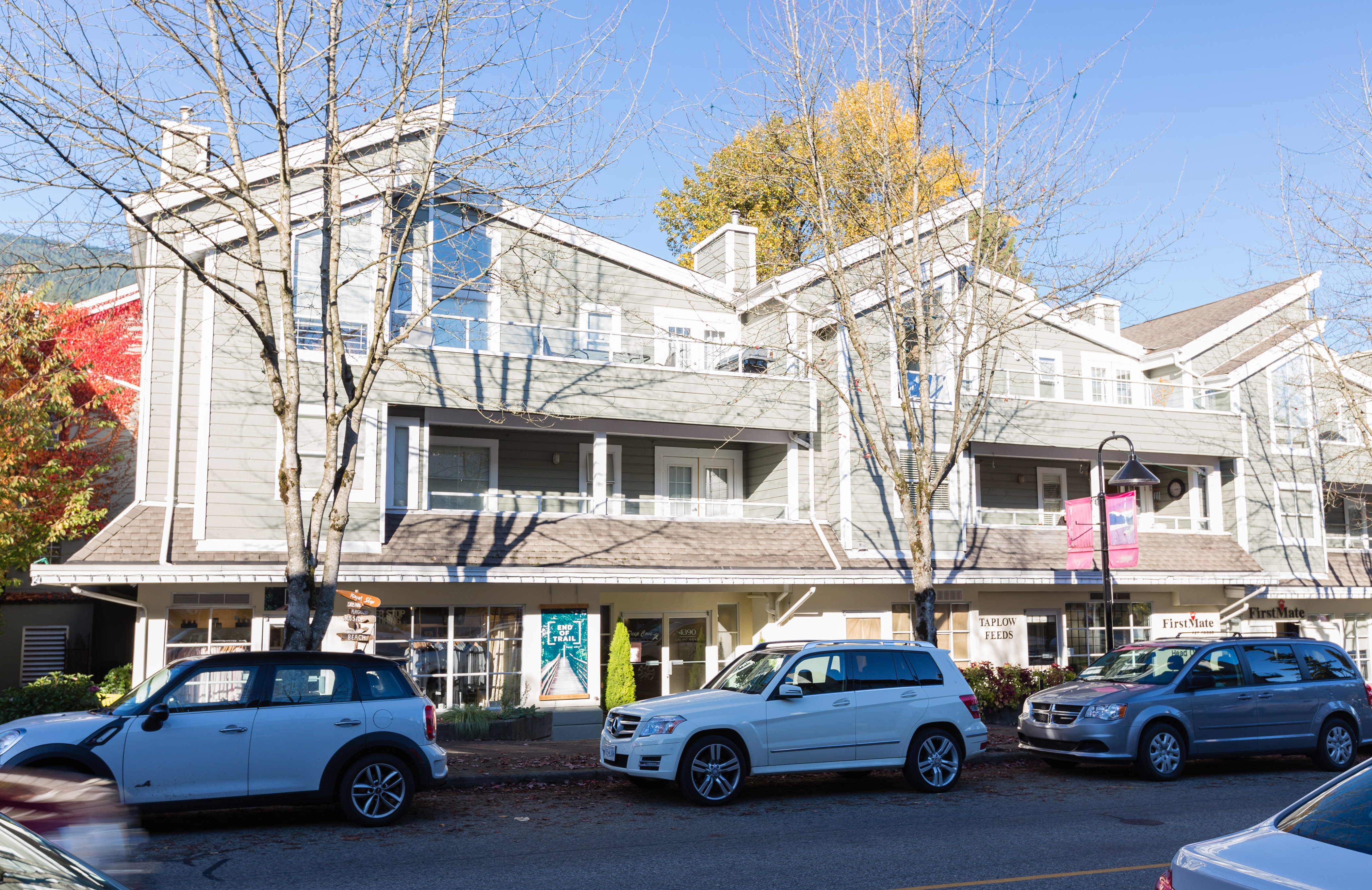 303-4390 Gallant Avenue, North Vancouver 23