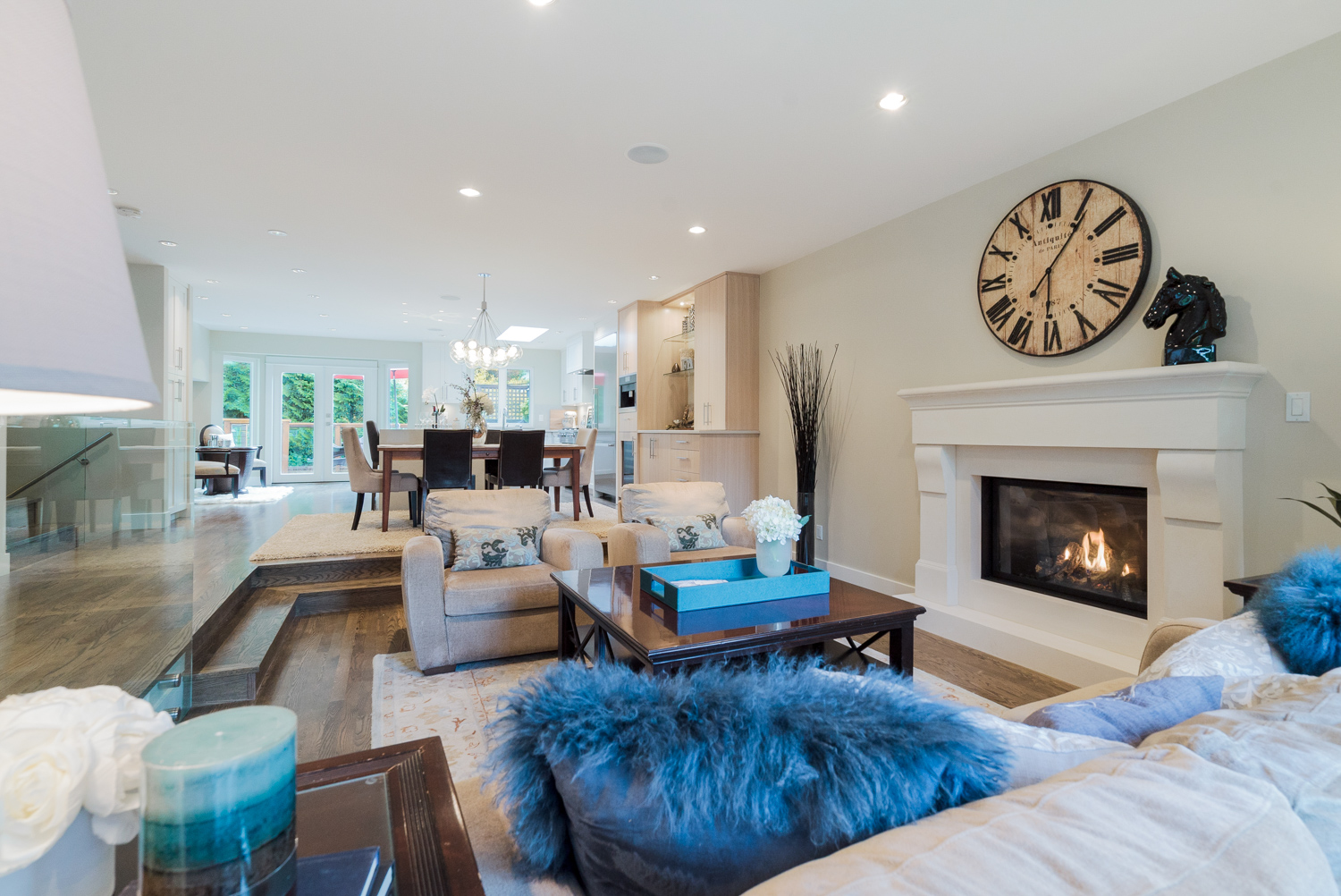 3331 Robinson Road, North Vancouver 9