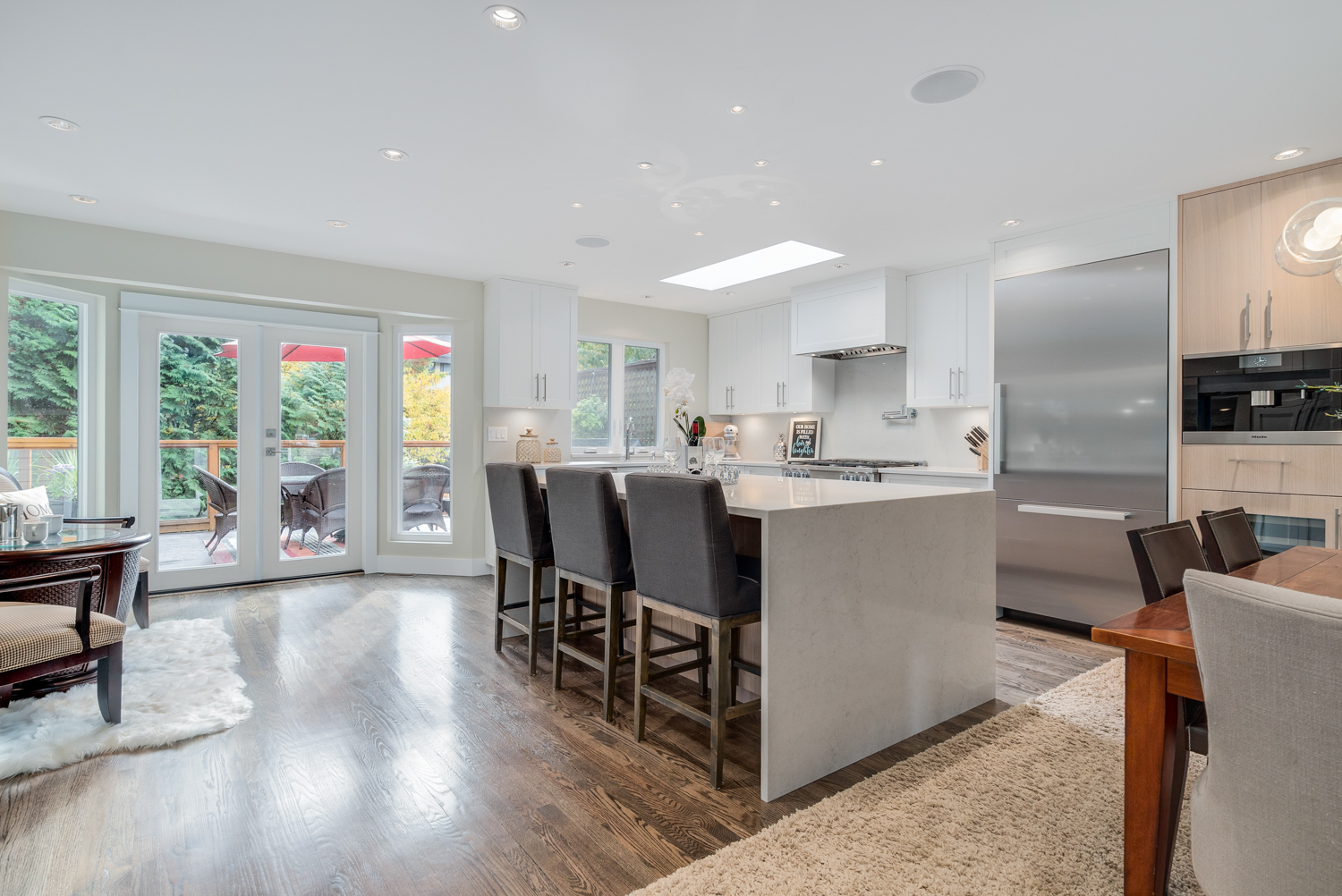 3331 Robinson Road, North Vancouver 4