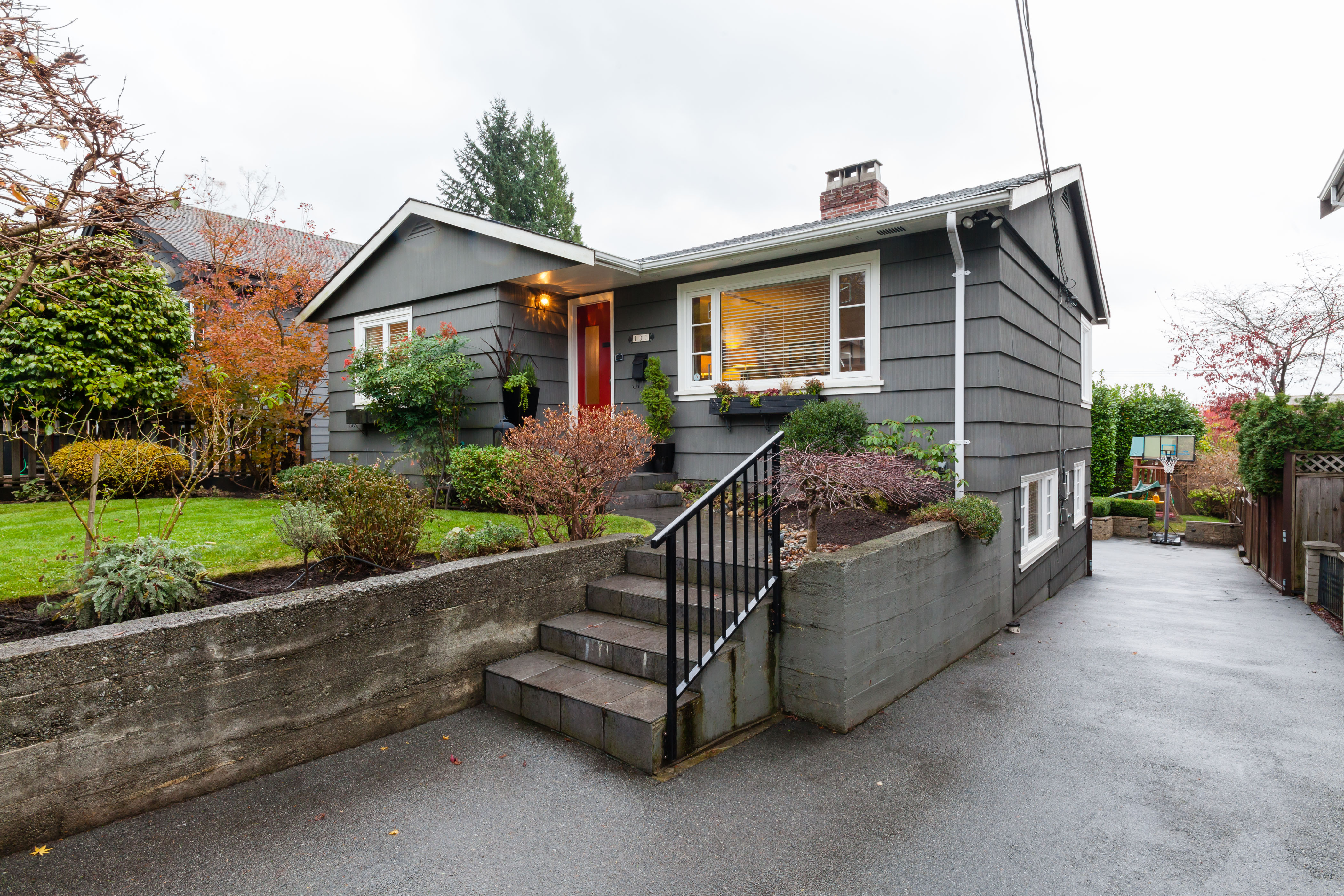 131 W St. James Road 30