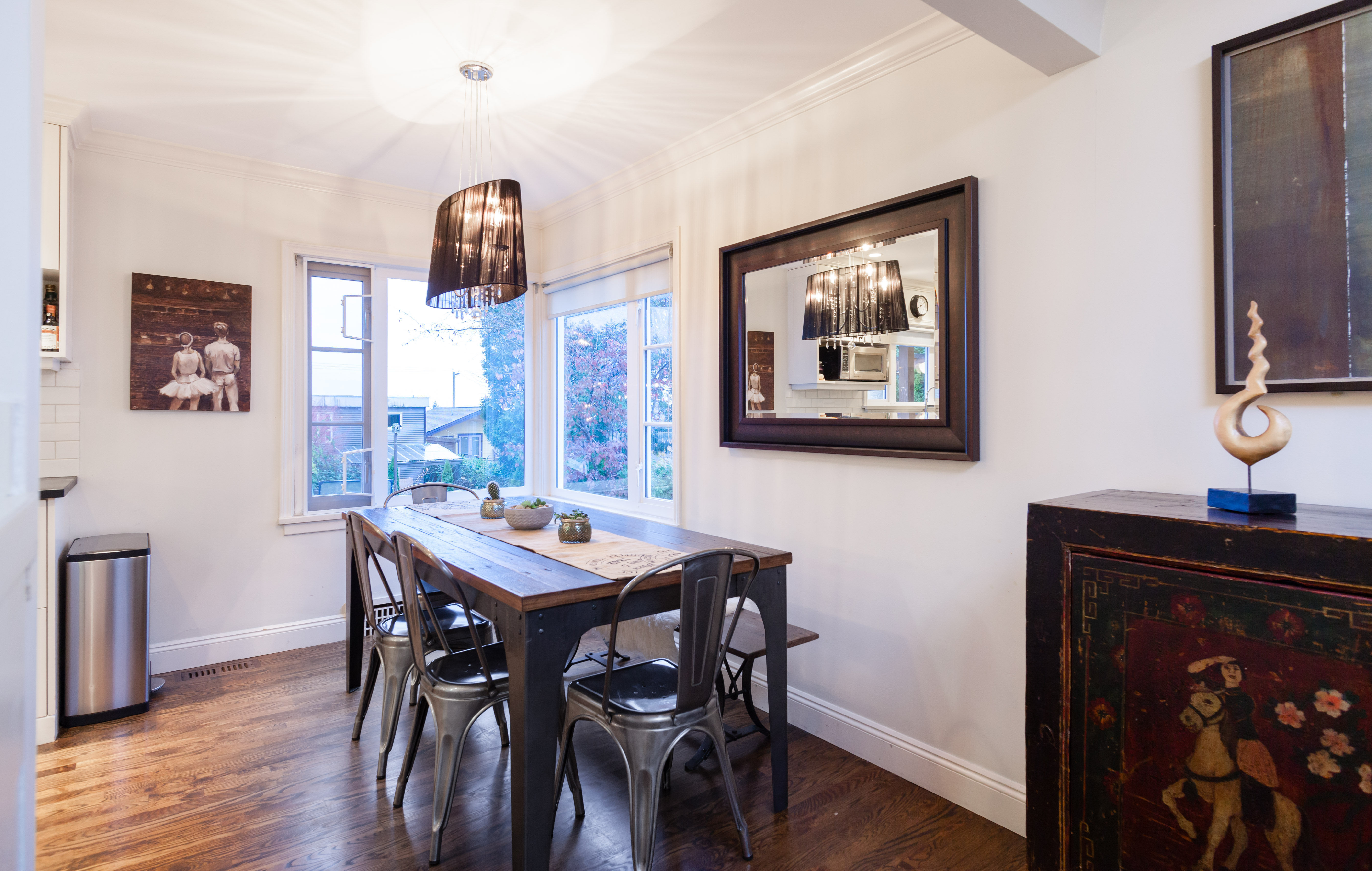 131 W St. James Road 8