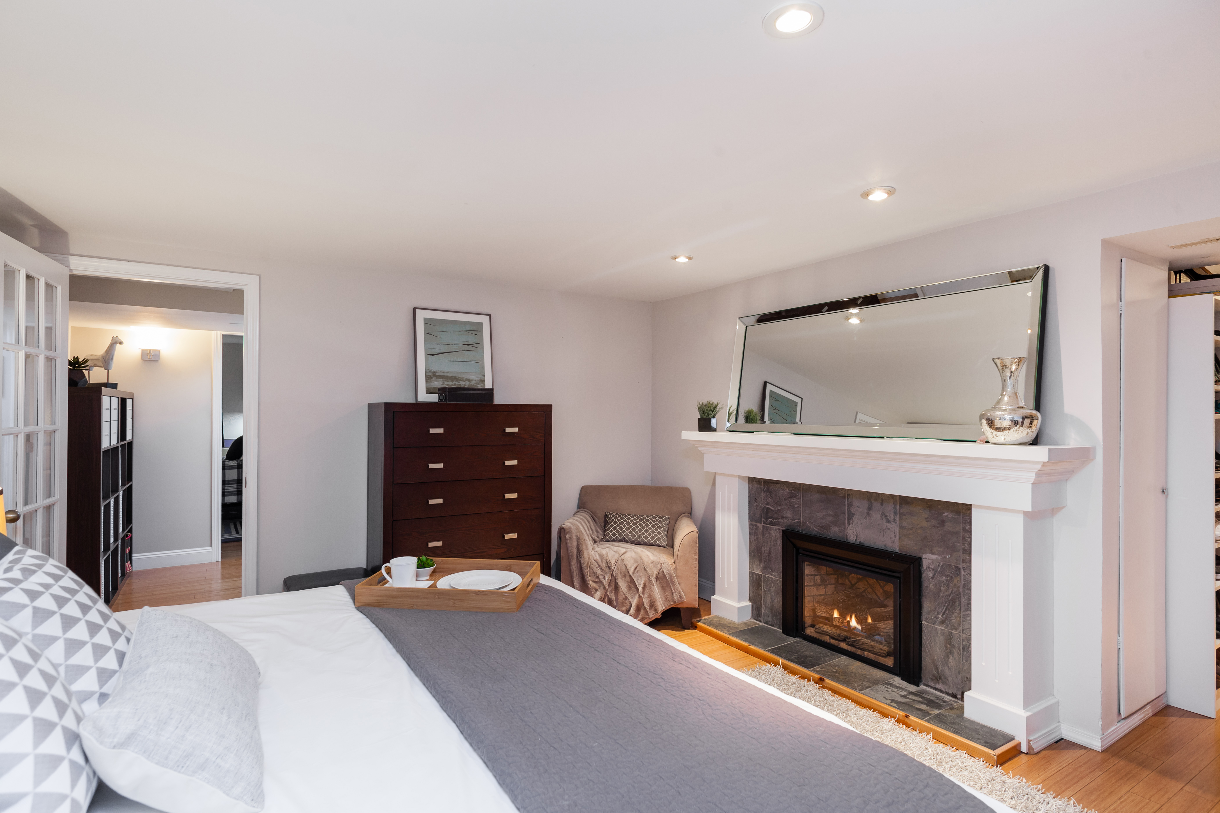 131 W St. James Road 23