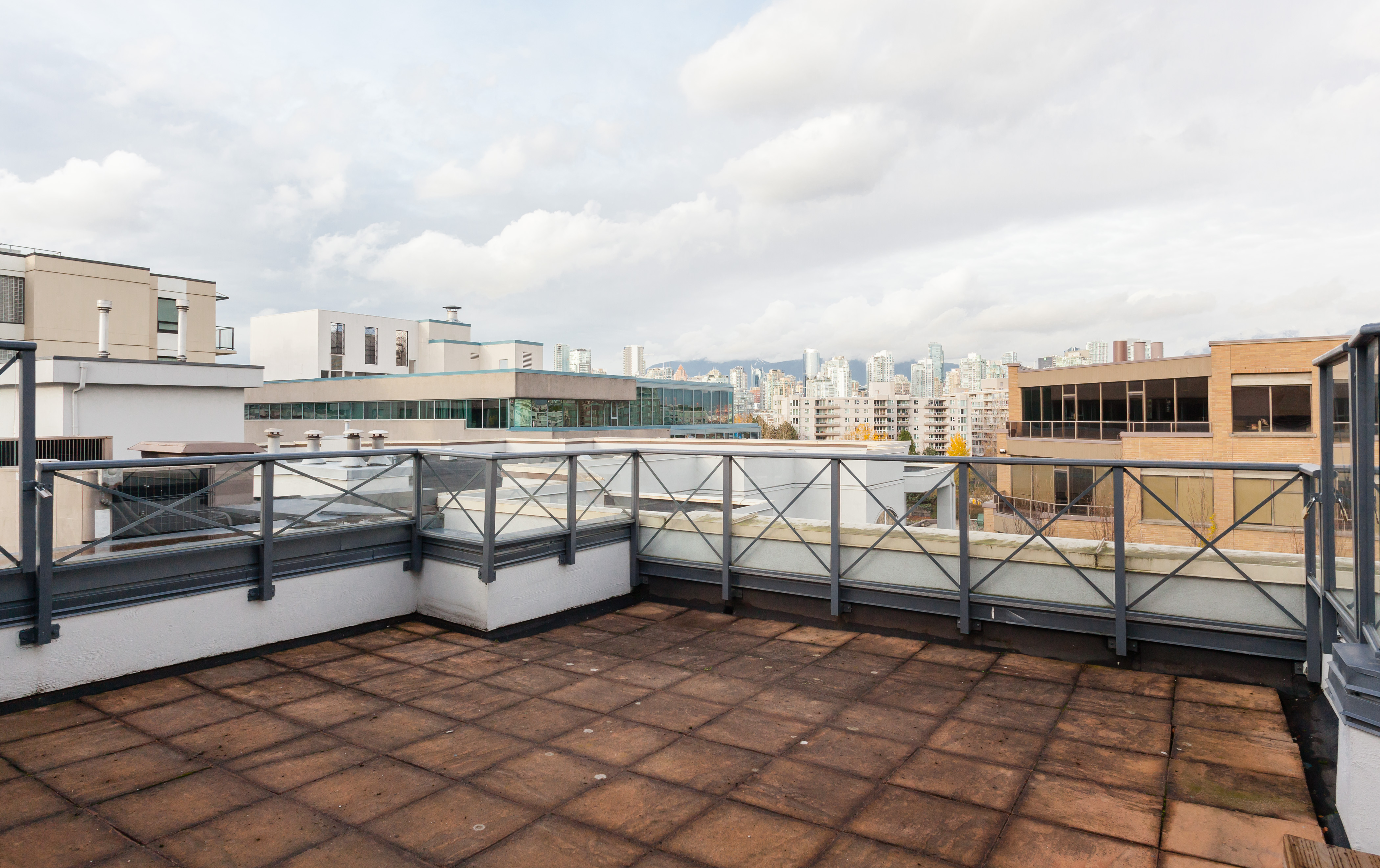 302 - 511 W 7th Ave, Fairview West, Vancouver 27
